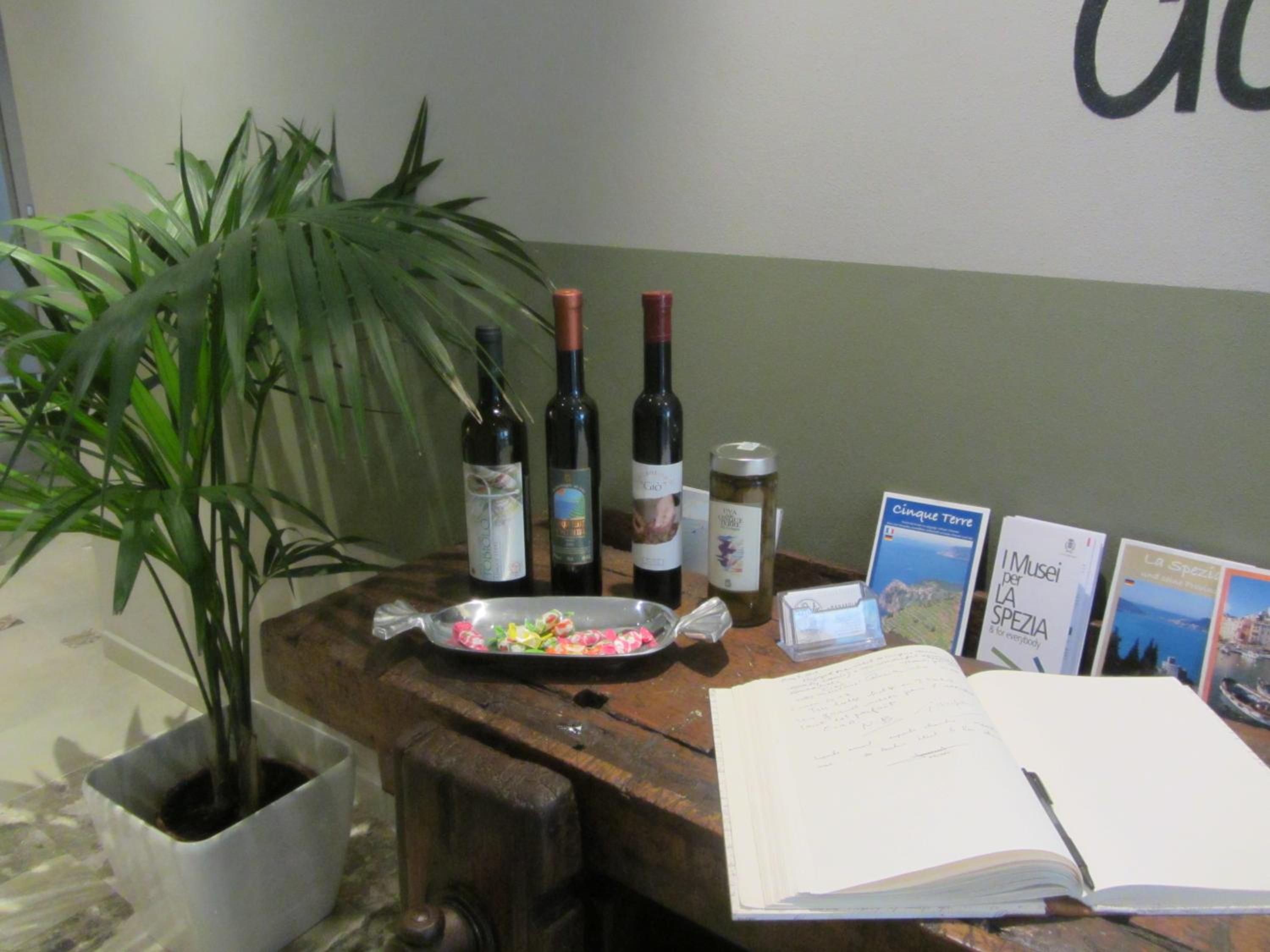 Double Room - Photo 19