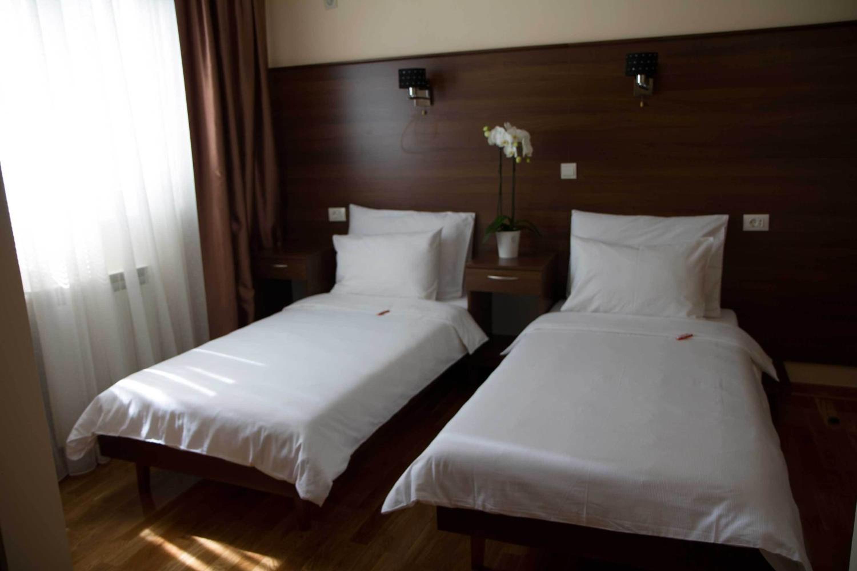 Special Offer - Double or Twin Room photo 2