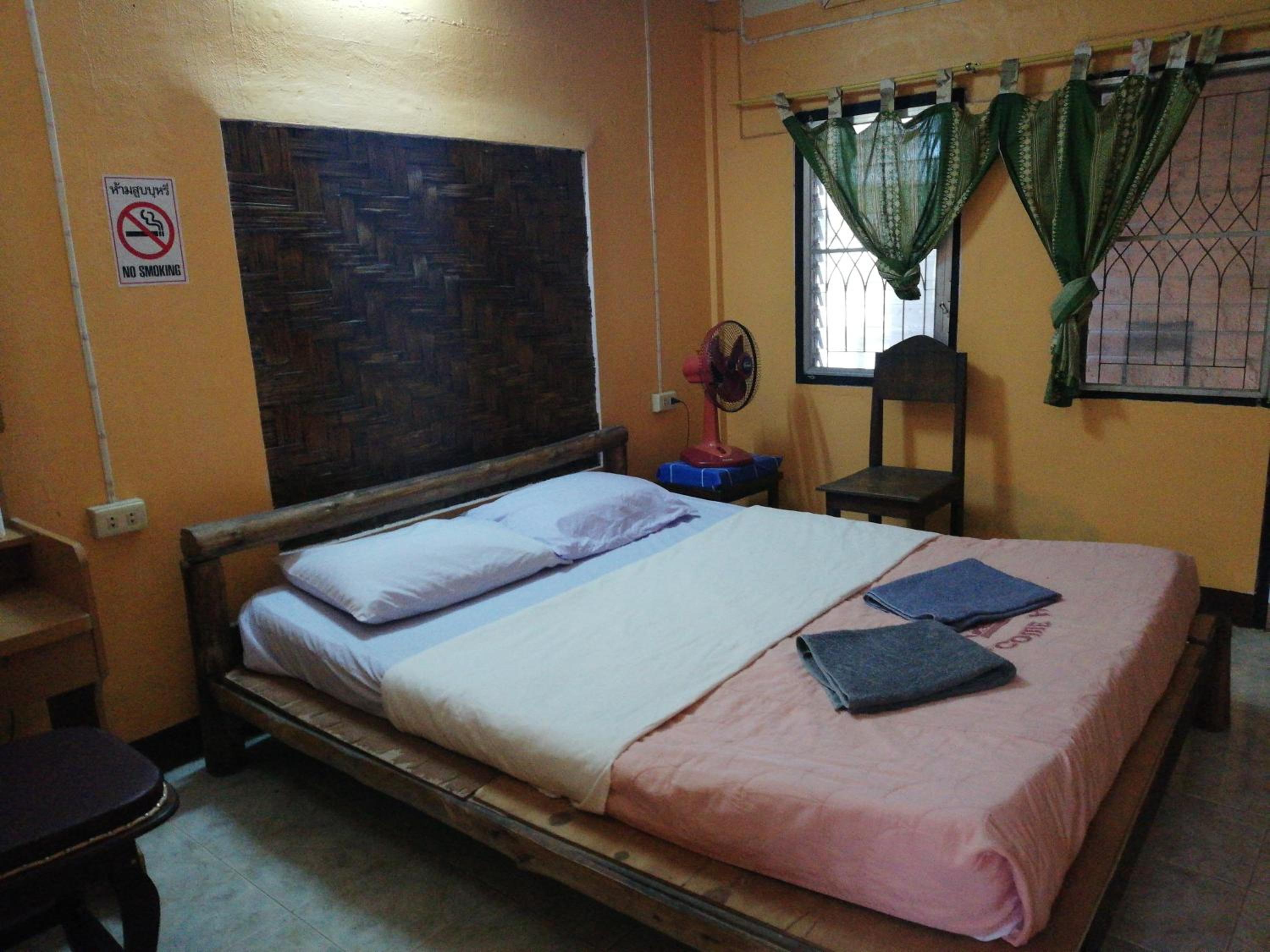 Queen Room (Fan) photo 1