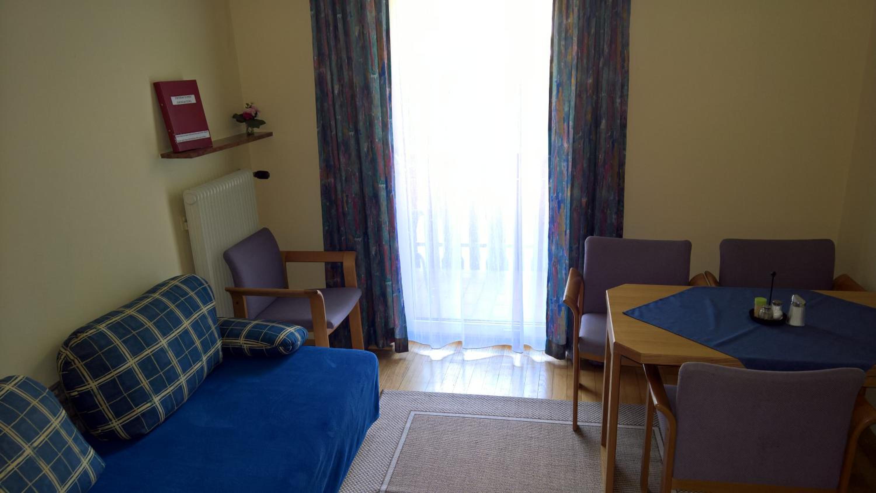 One-Bedroom Apartment with Balcony - B3