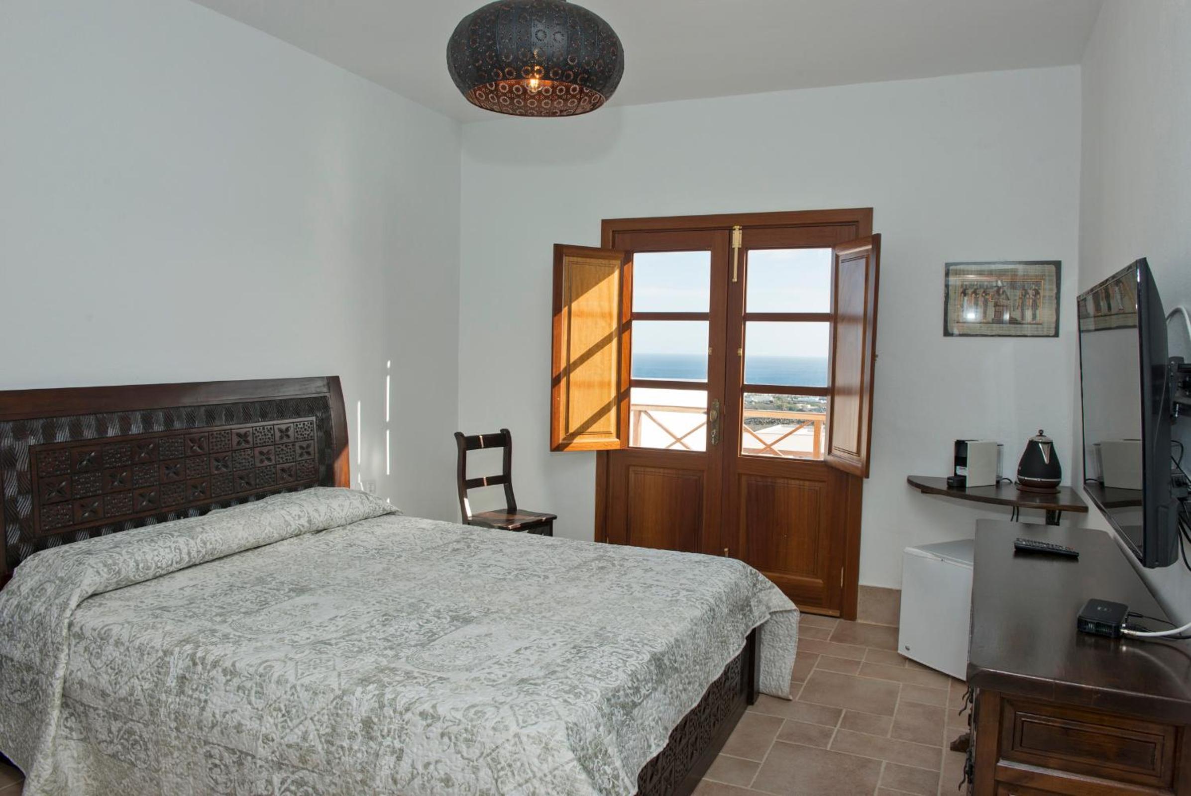 Junior Suite with Terrace photo 3