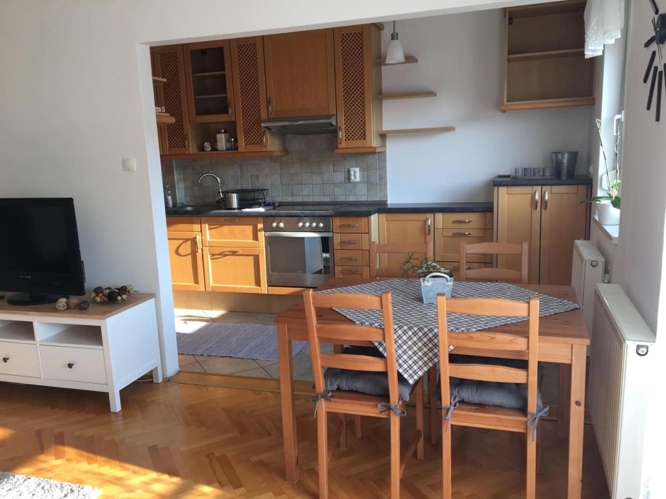 Two-Bedroom Apartment - Photo 5