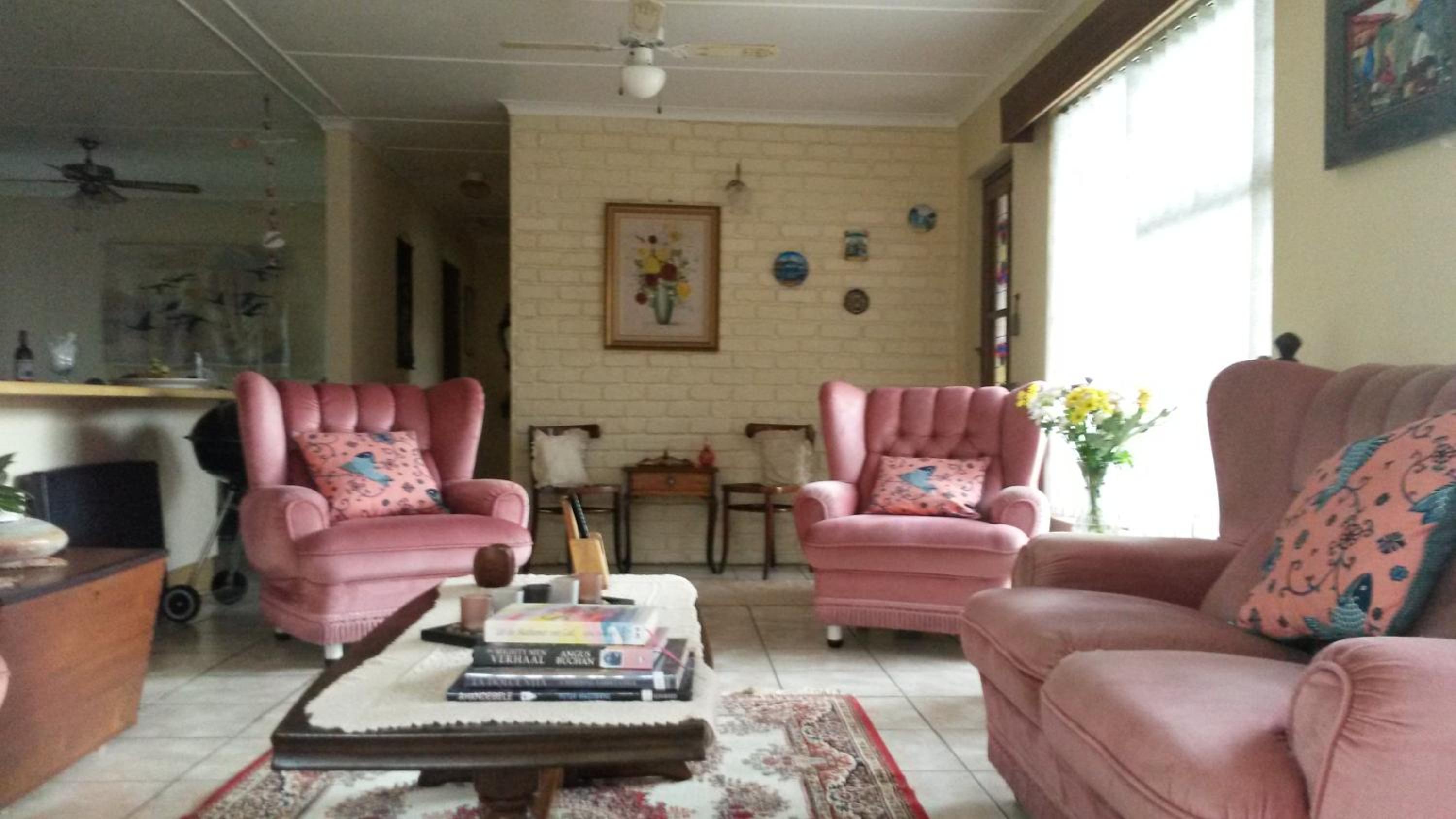 Apartment - Photo 4