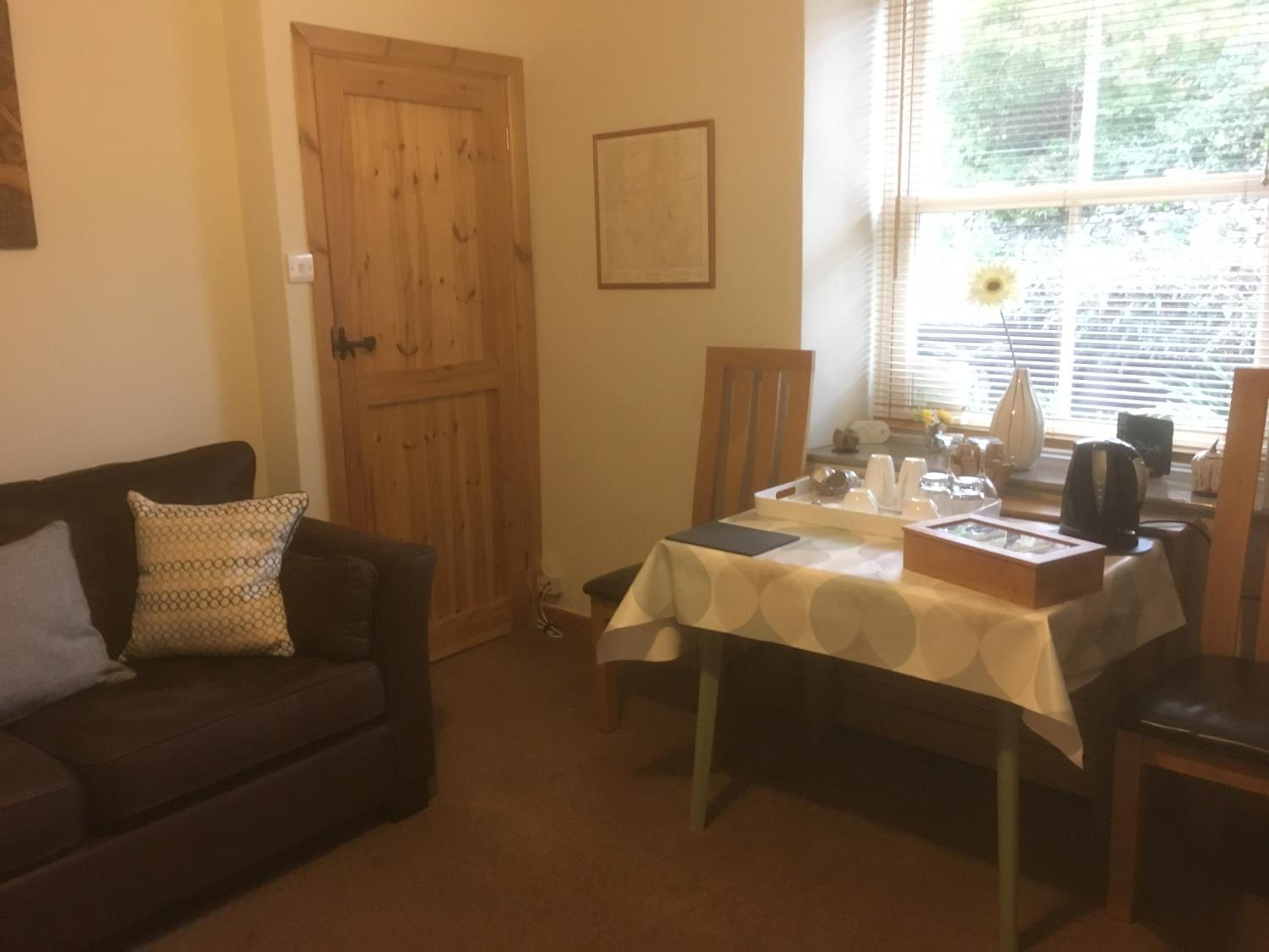 Double Room with Garden View - Photo 6