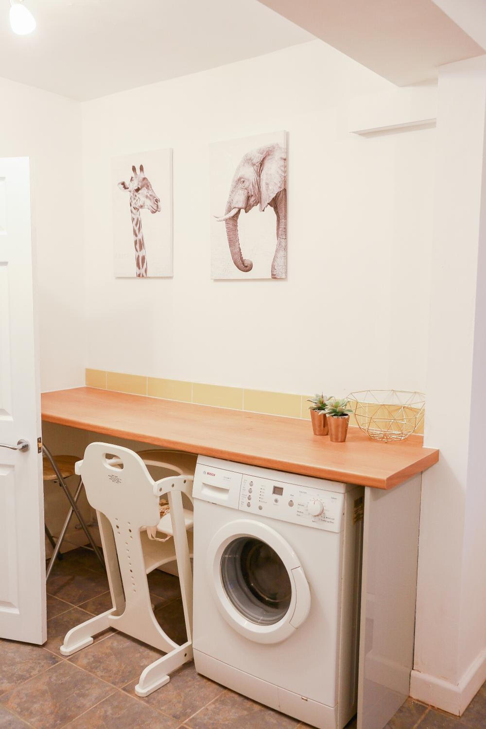Three-Bedroom House - Photo 9