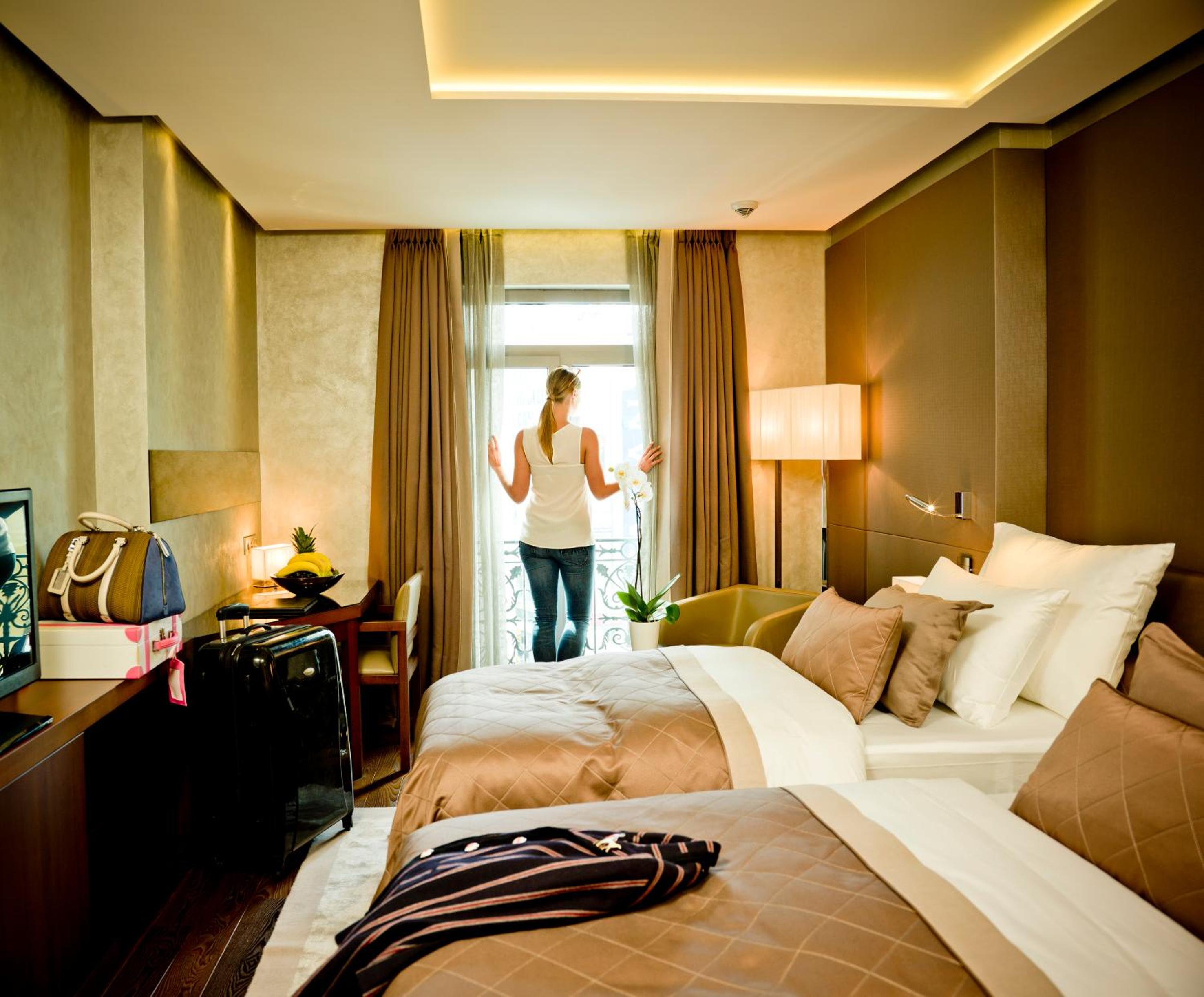 Deluxe Double Room photo 3