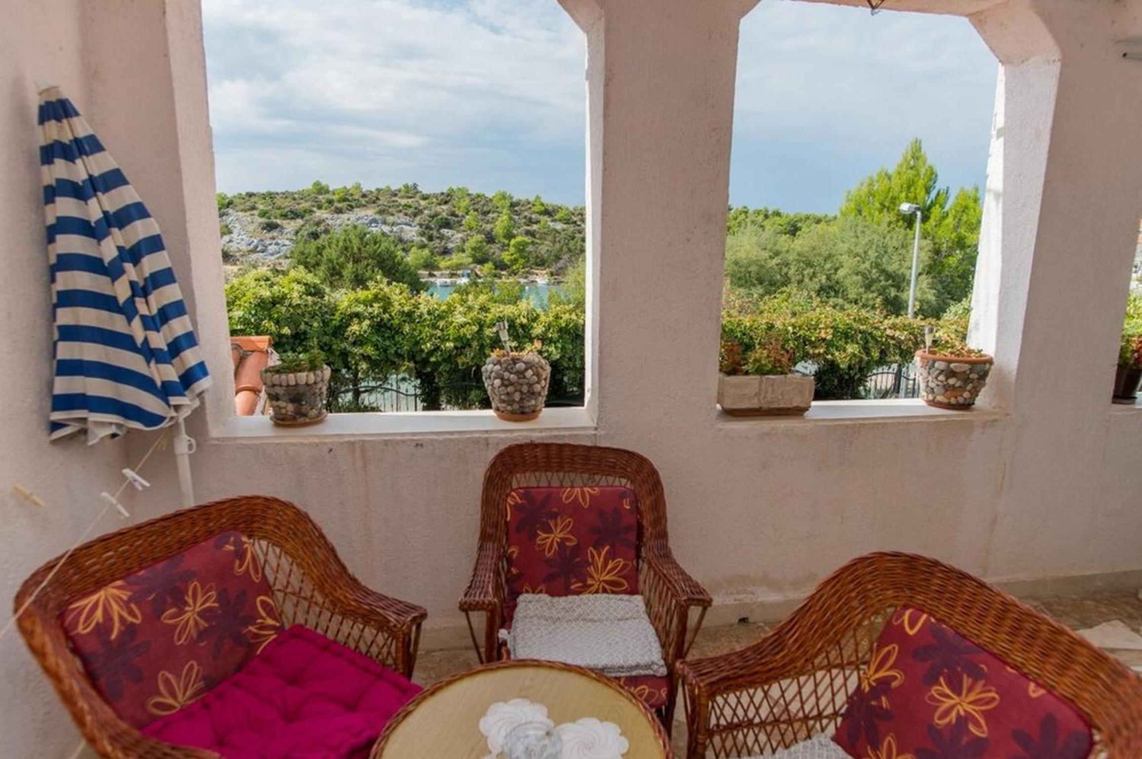 Apartment with Terrace
