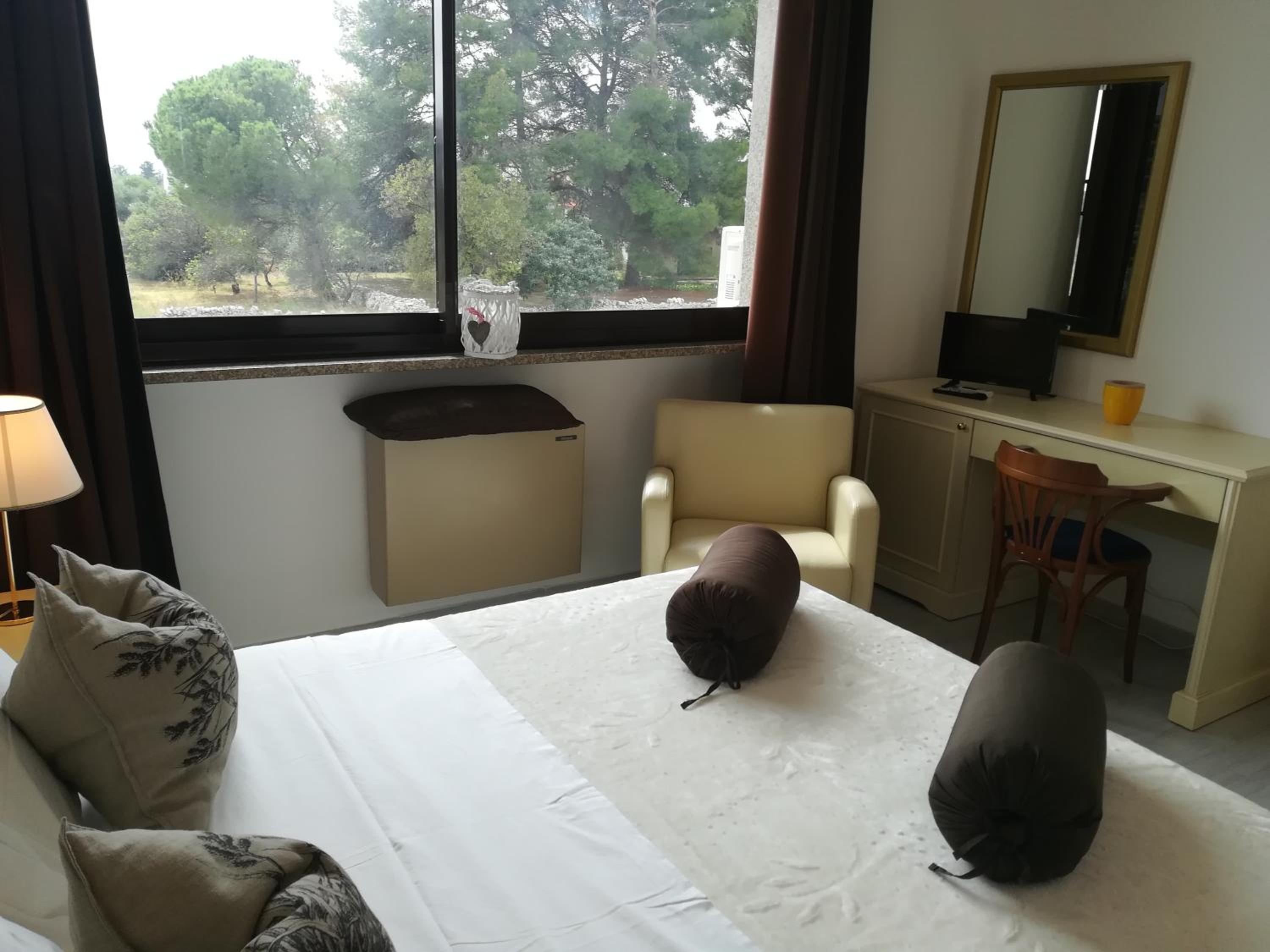 Double Room - Photo 1