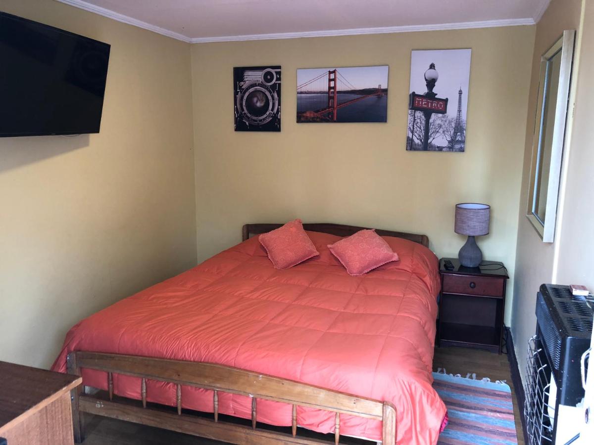 Double Room with Private Bathroom photo 2