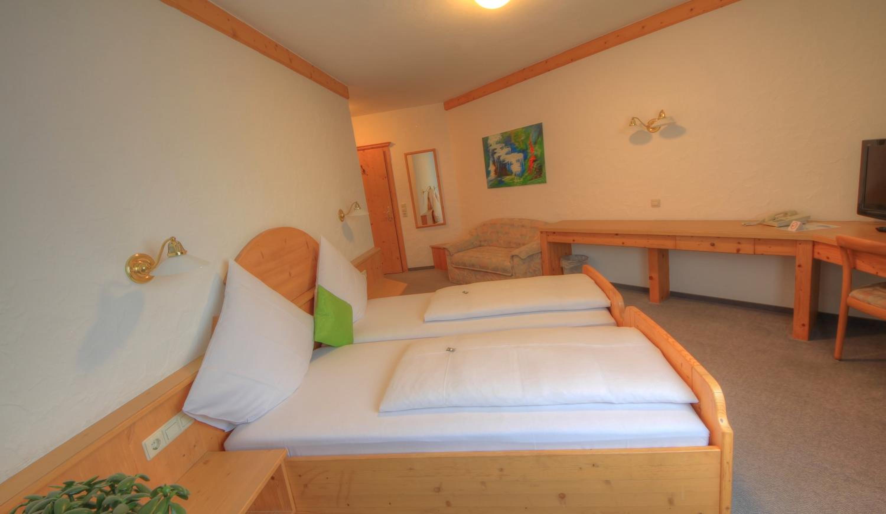 Double Room - Photo 1
