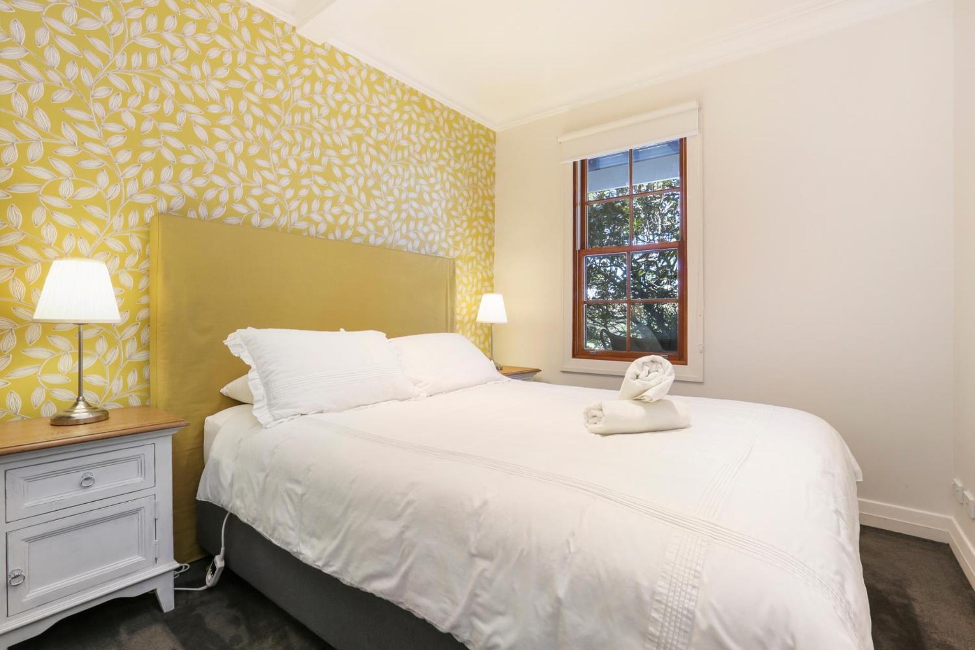 Premium Queen Suite 2