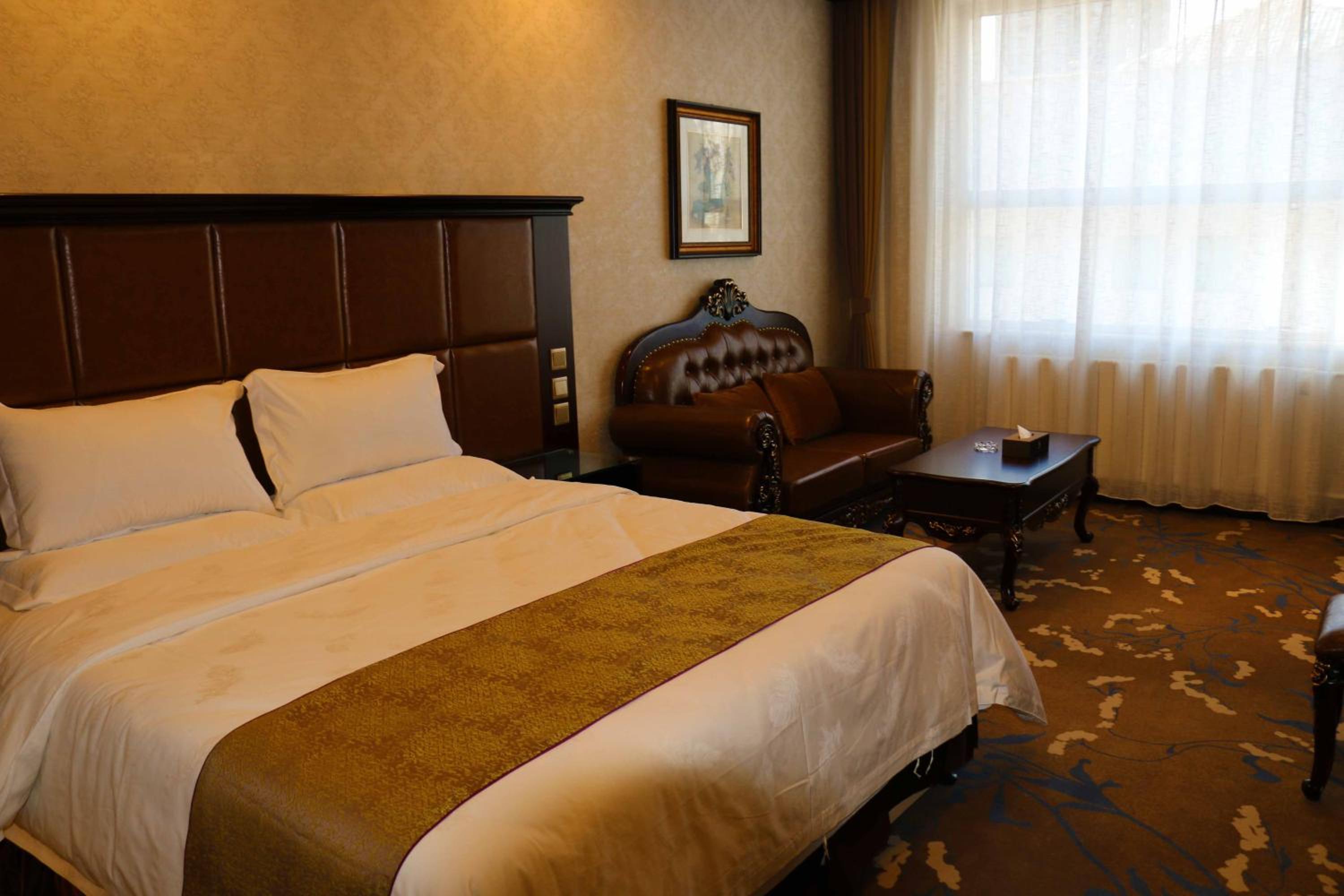 Mainland Chines Citizens - Deluxe Room photo 1