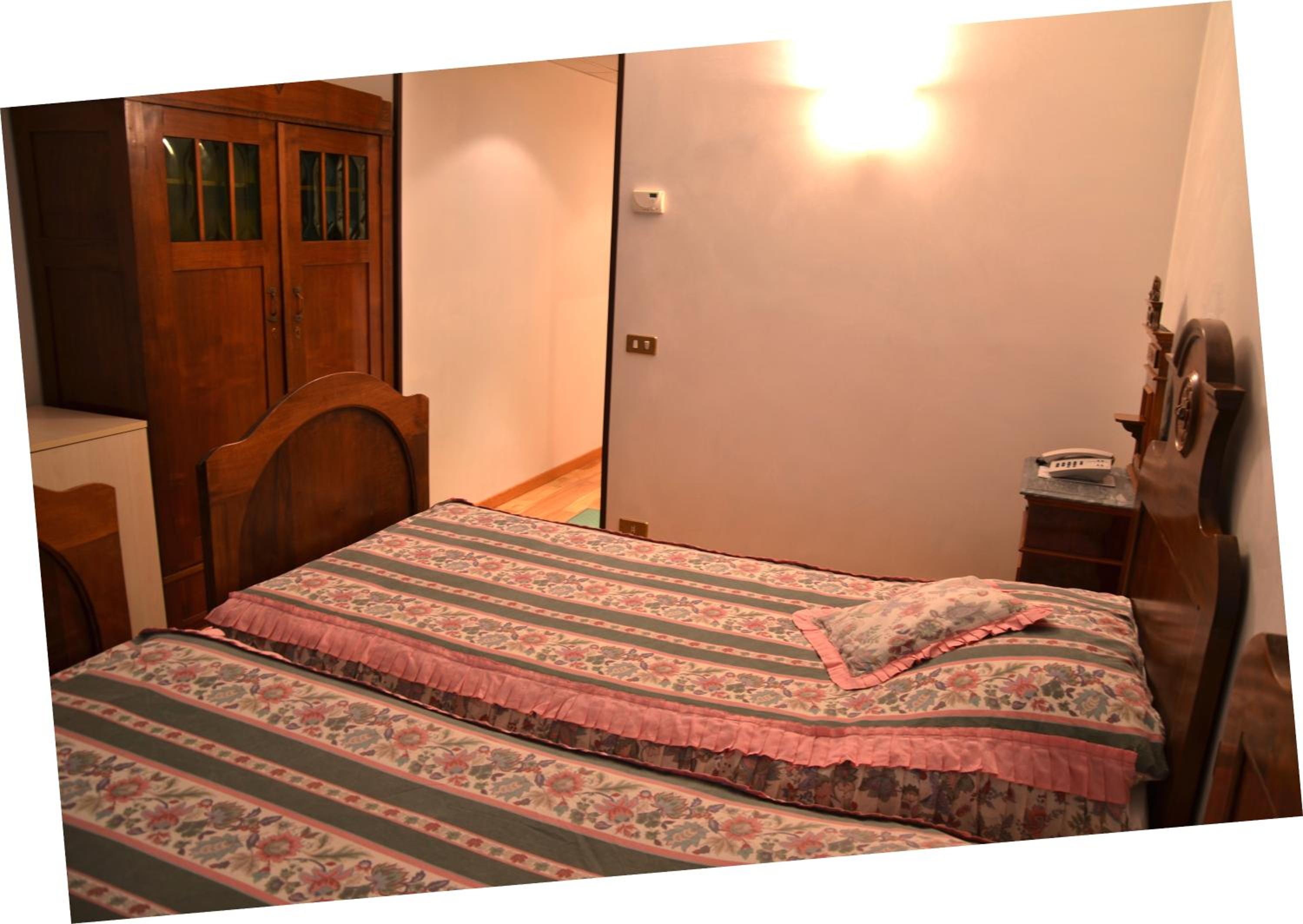 Triple Room - Photo 7