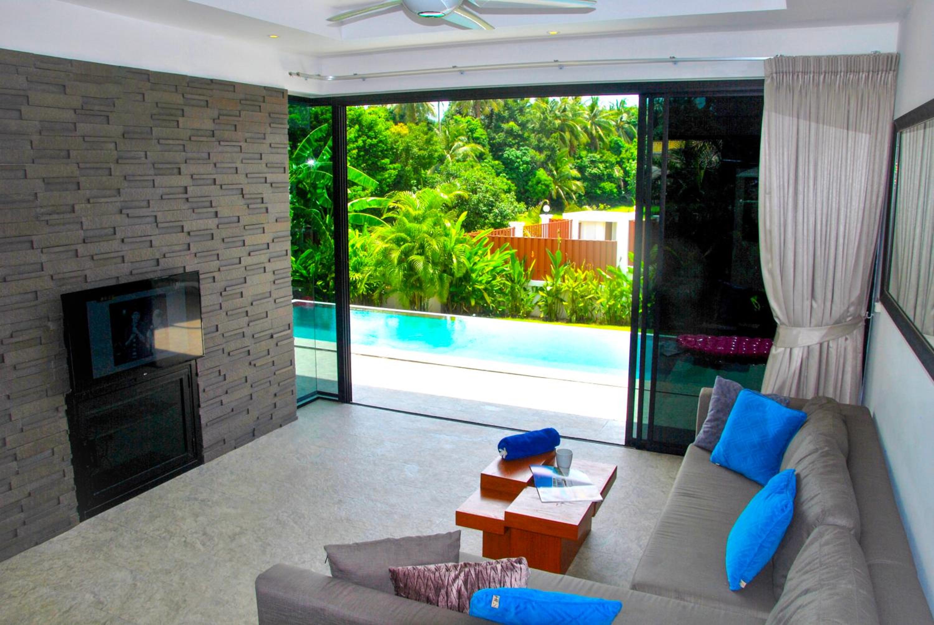 Villa com Piscina Privada