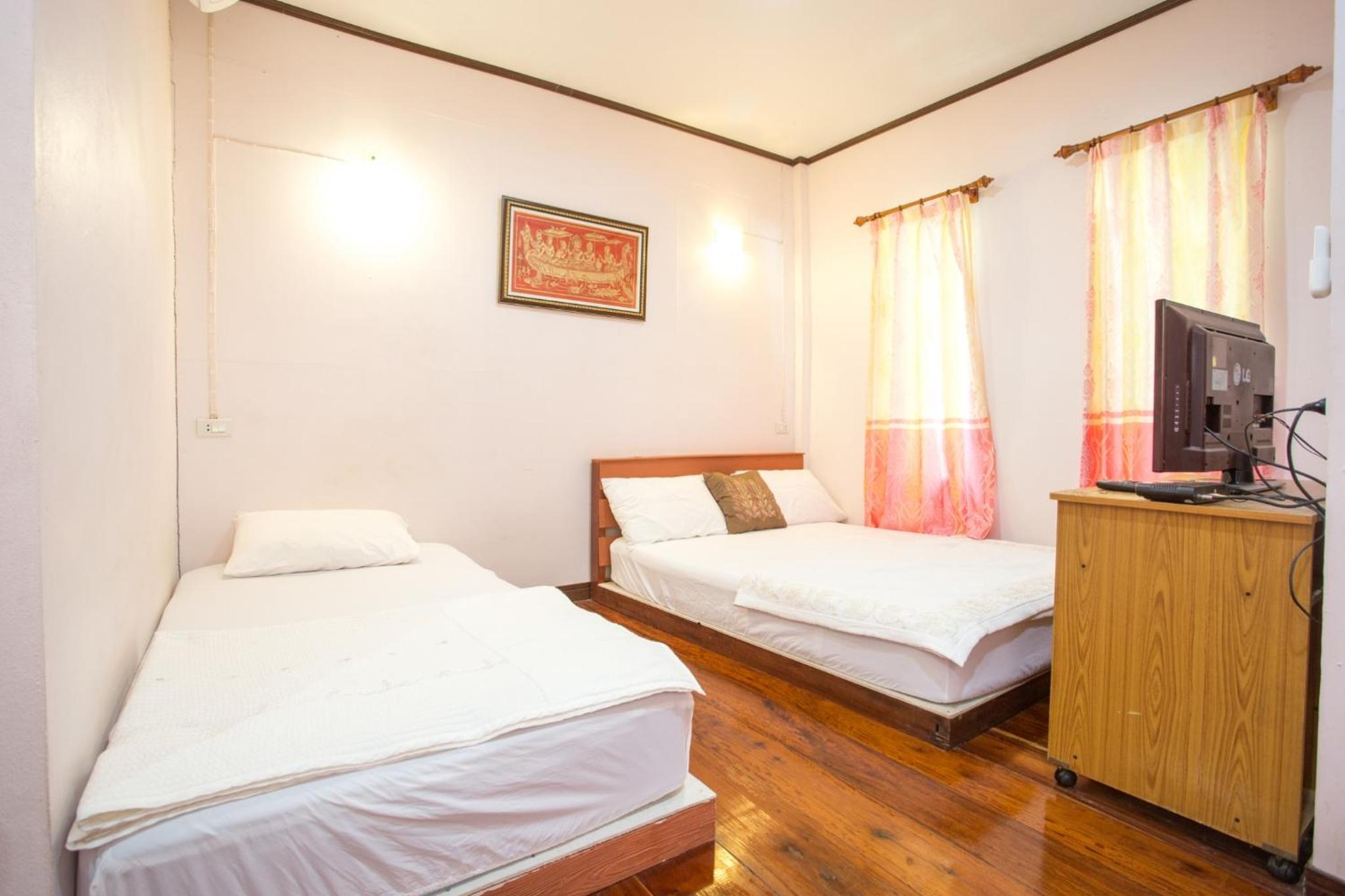 Standard Triple Room - Photo 6