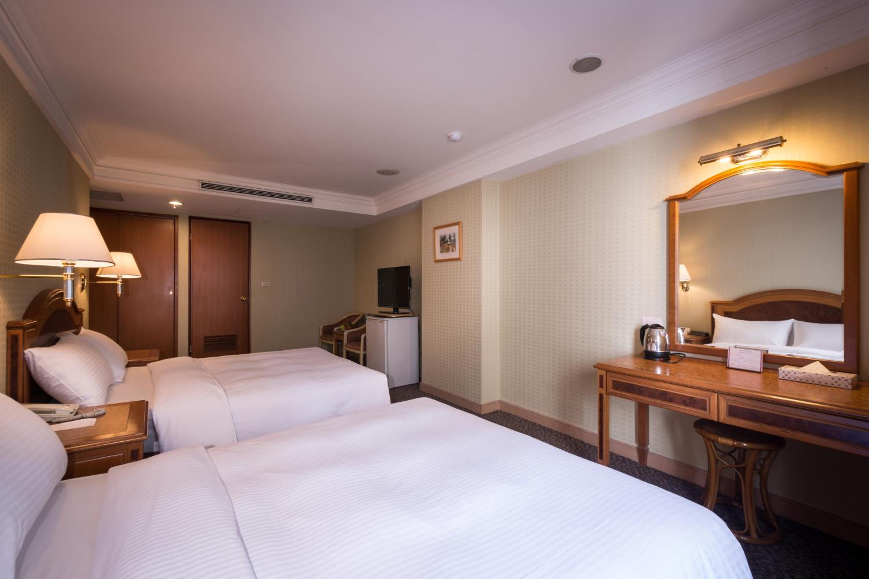 Standard Quadruple Room photo 2