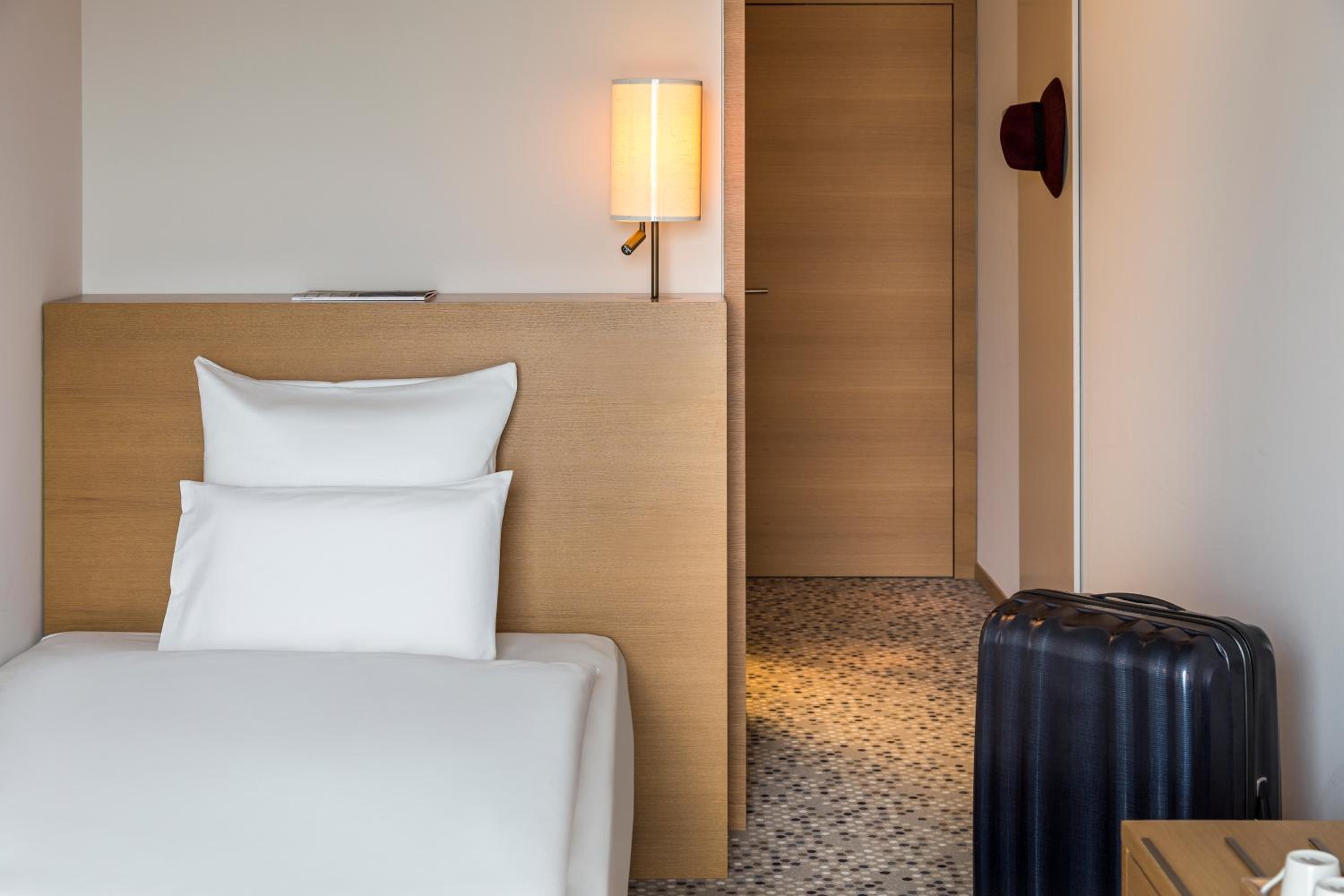Classic Single Room