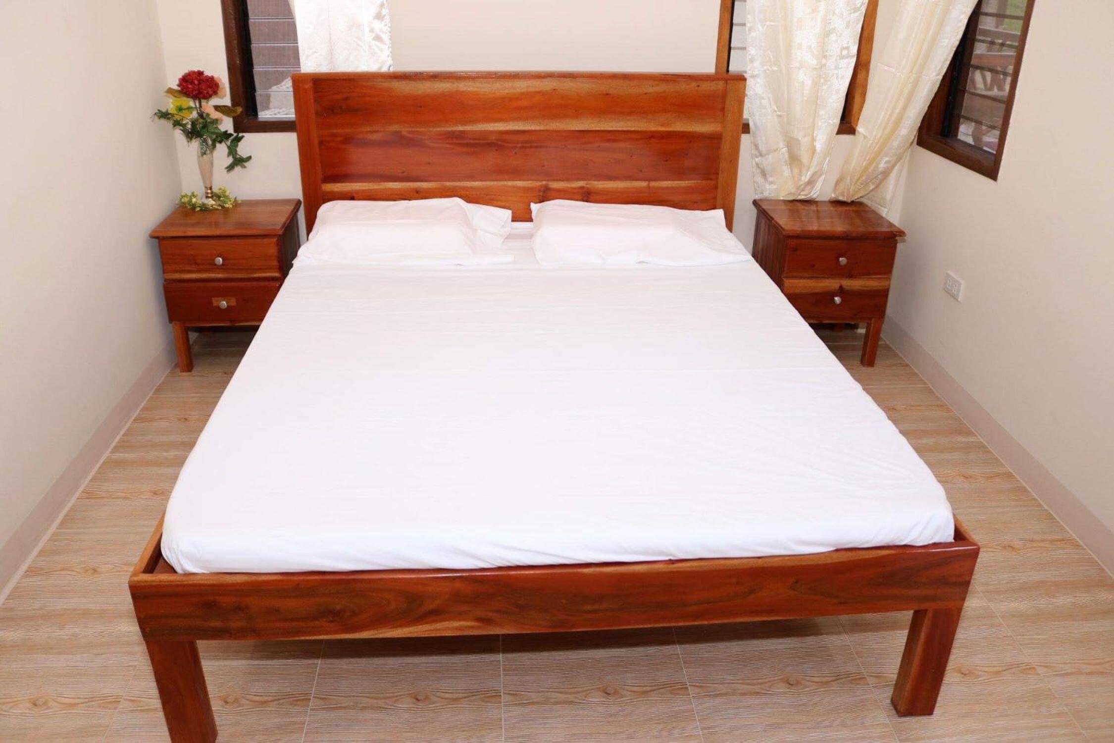 Deluxe Cottage - Photo 11