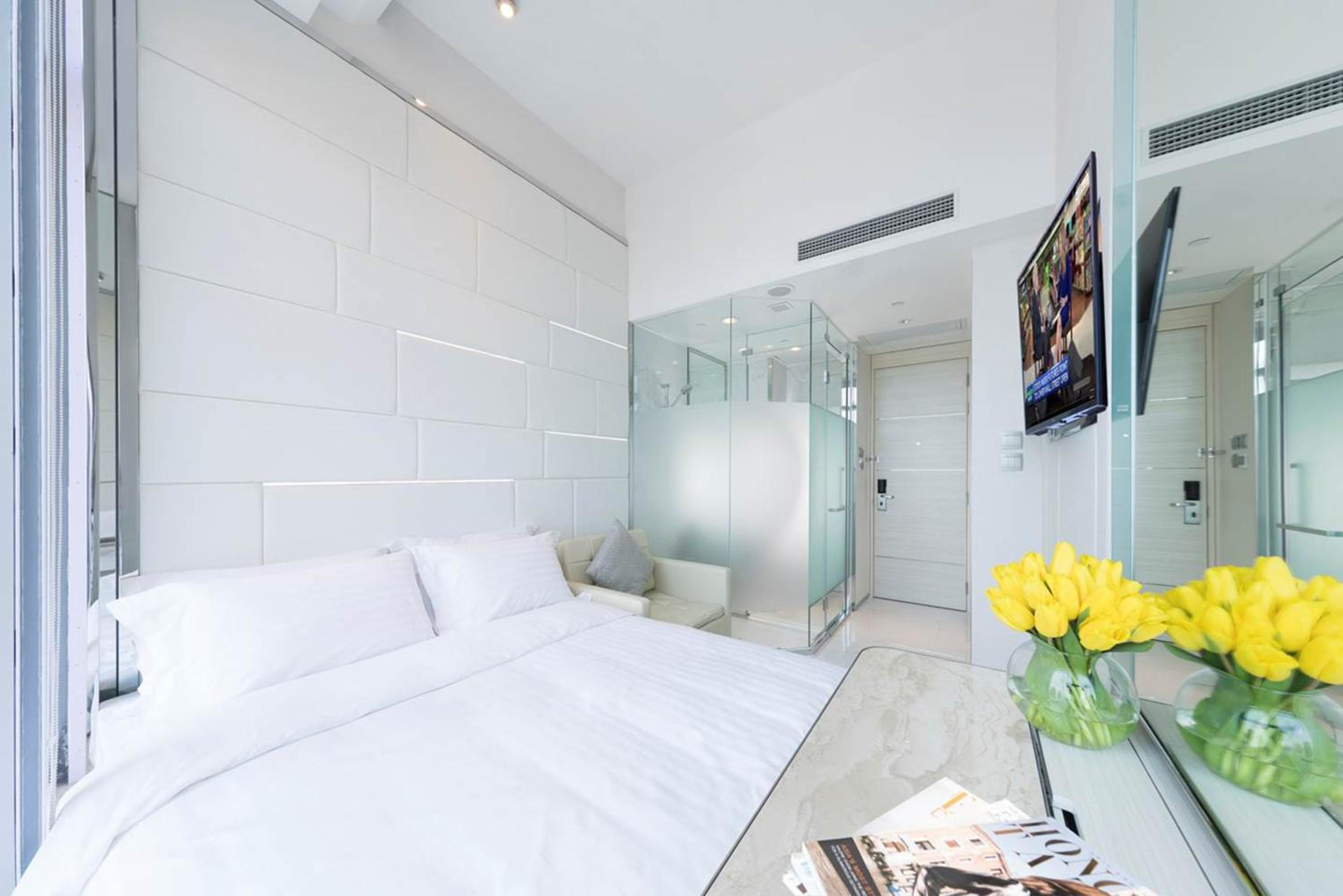 iBusiness Deluxe Family Room