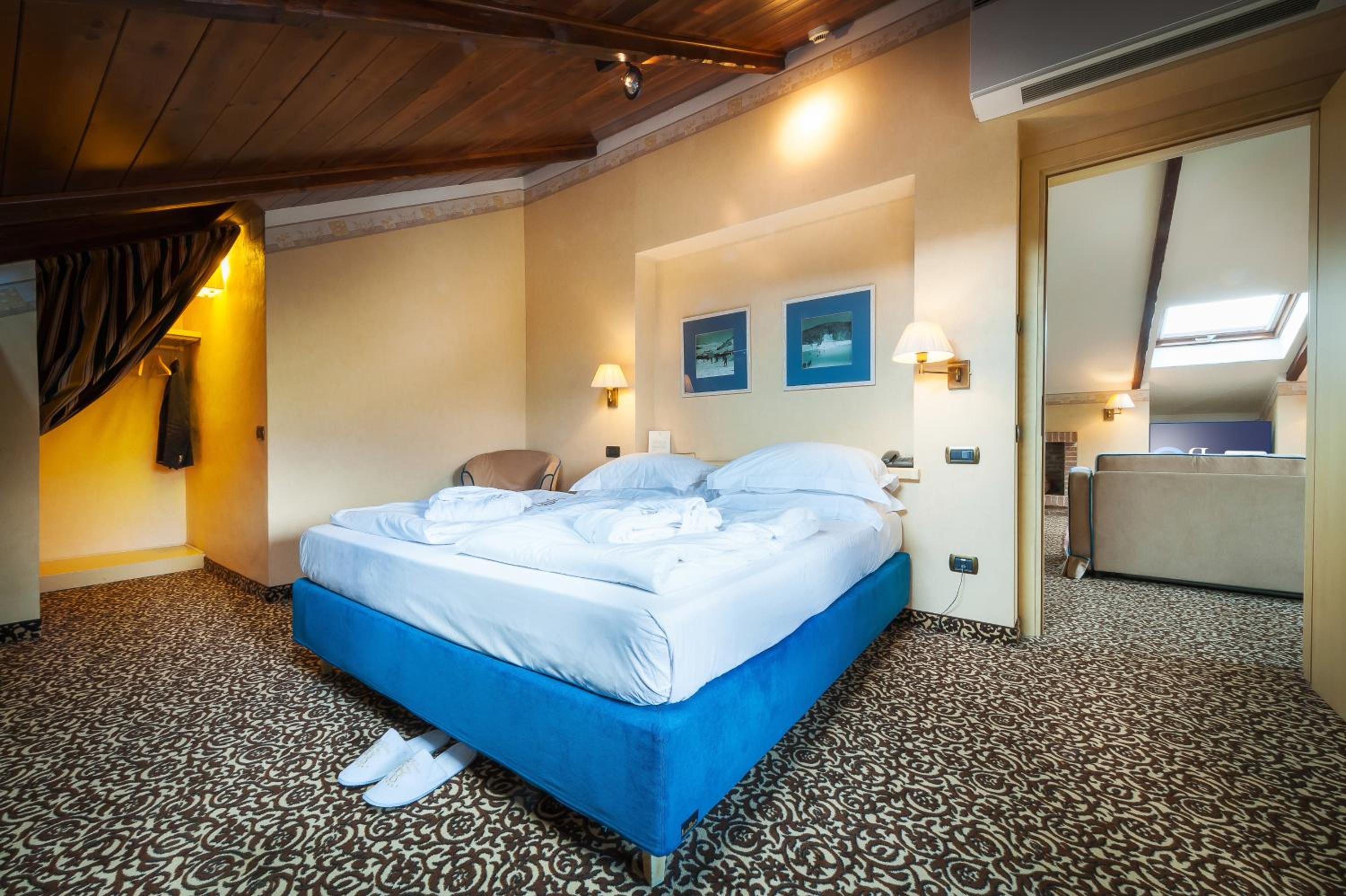 Suite photo 1
