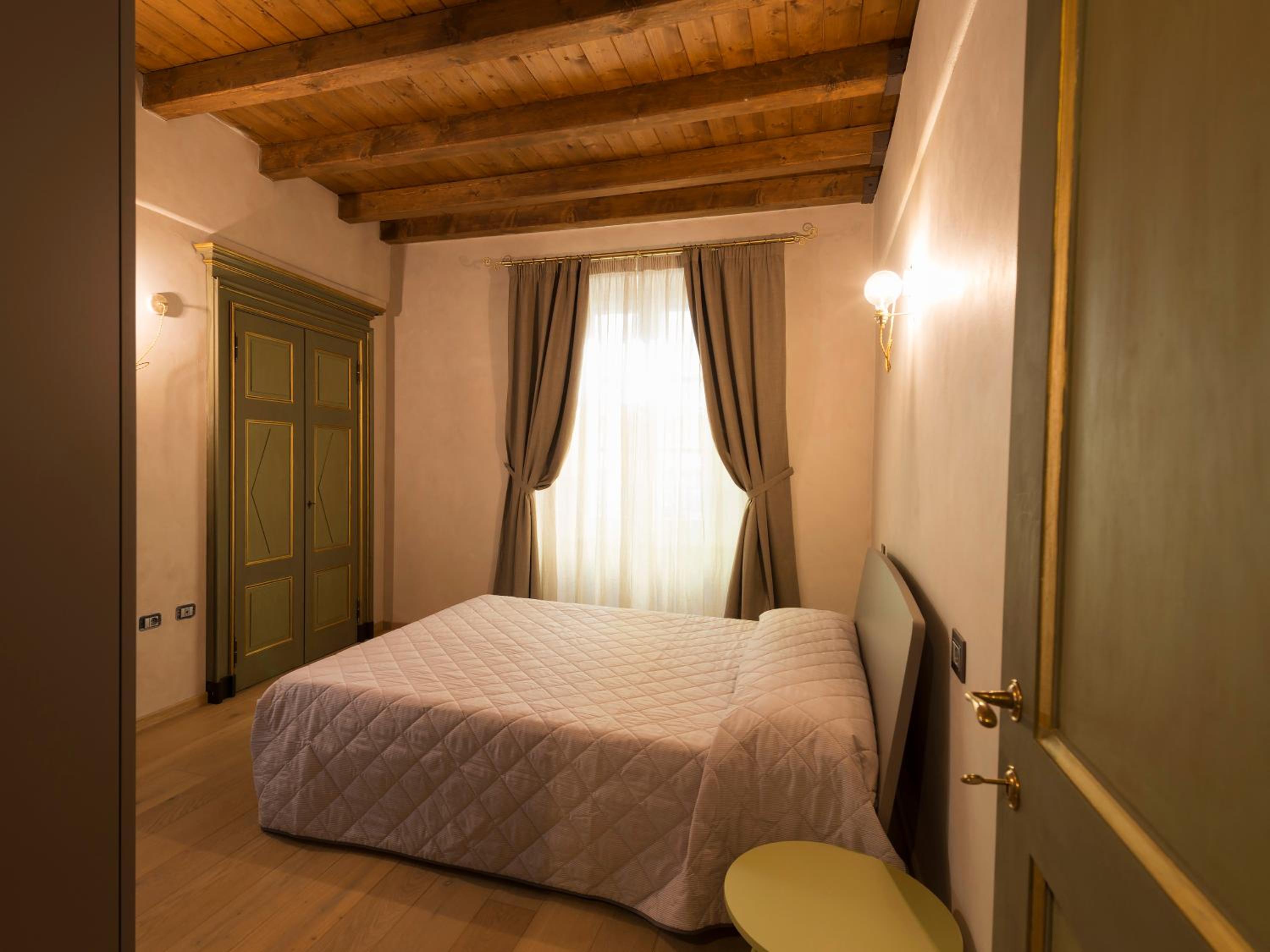Deluxe Apartment - Photo 4