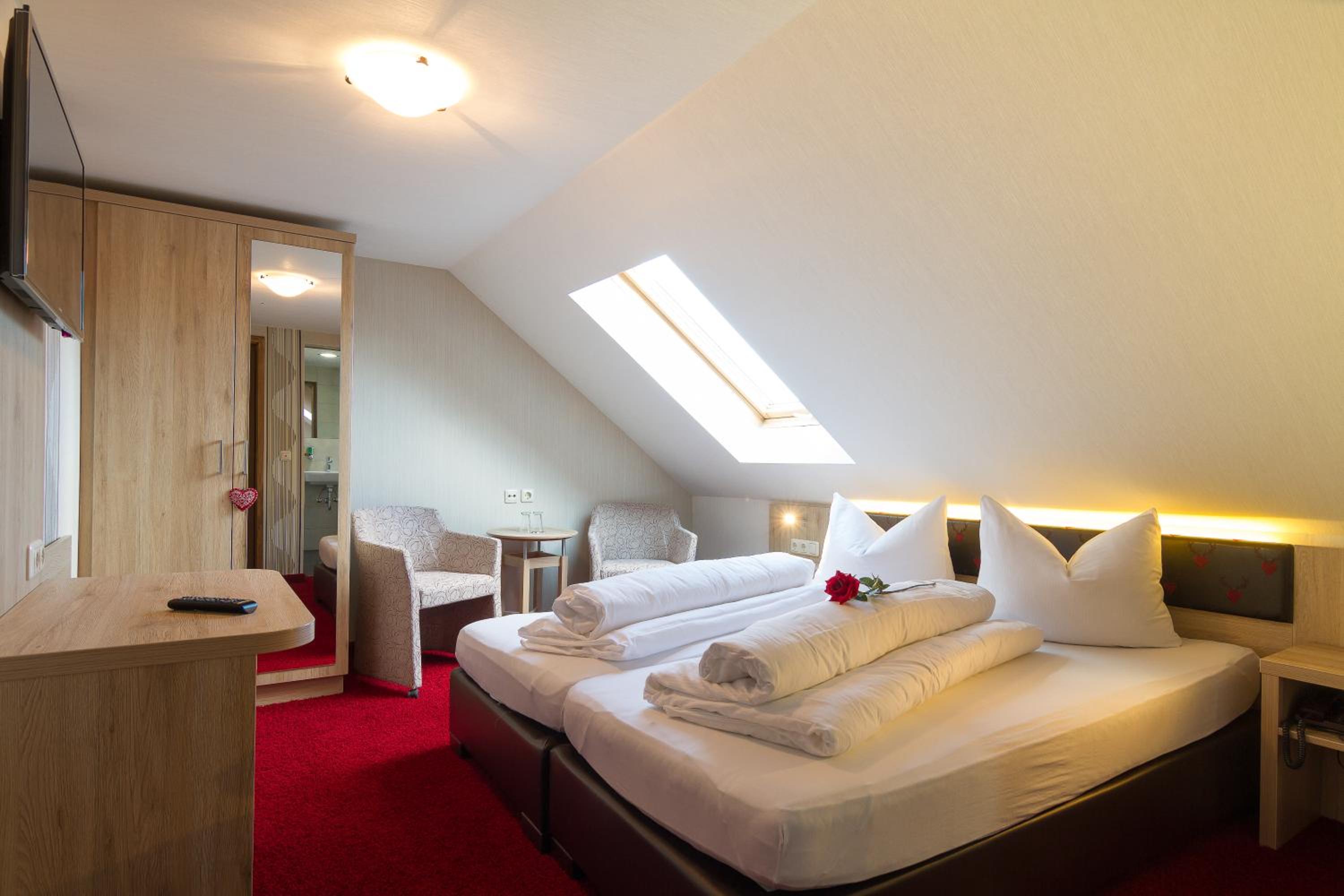 Double Room - Photo 13
