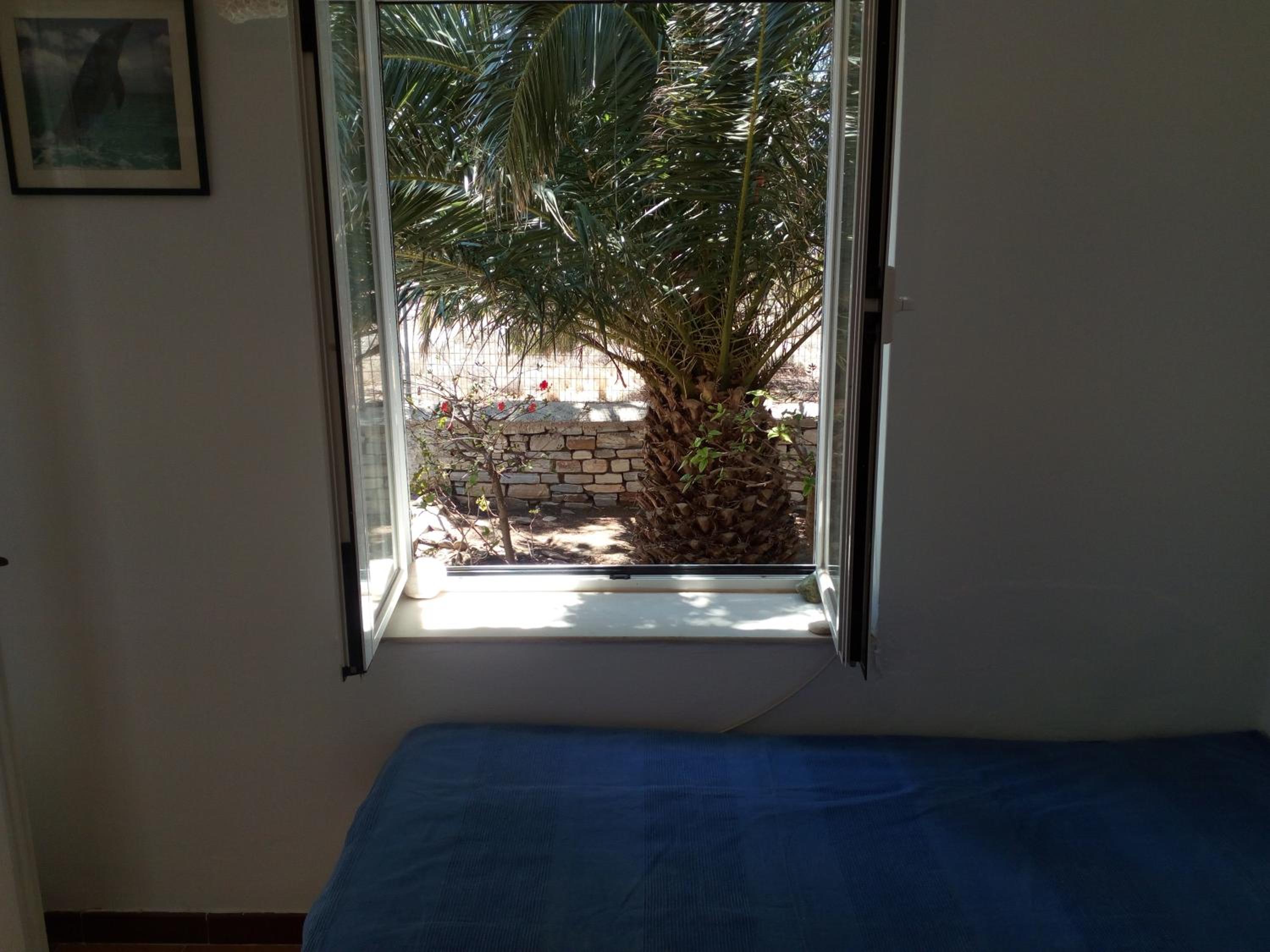 Two-Bedroom House photo 3
