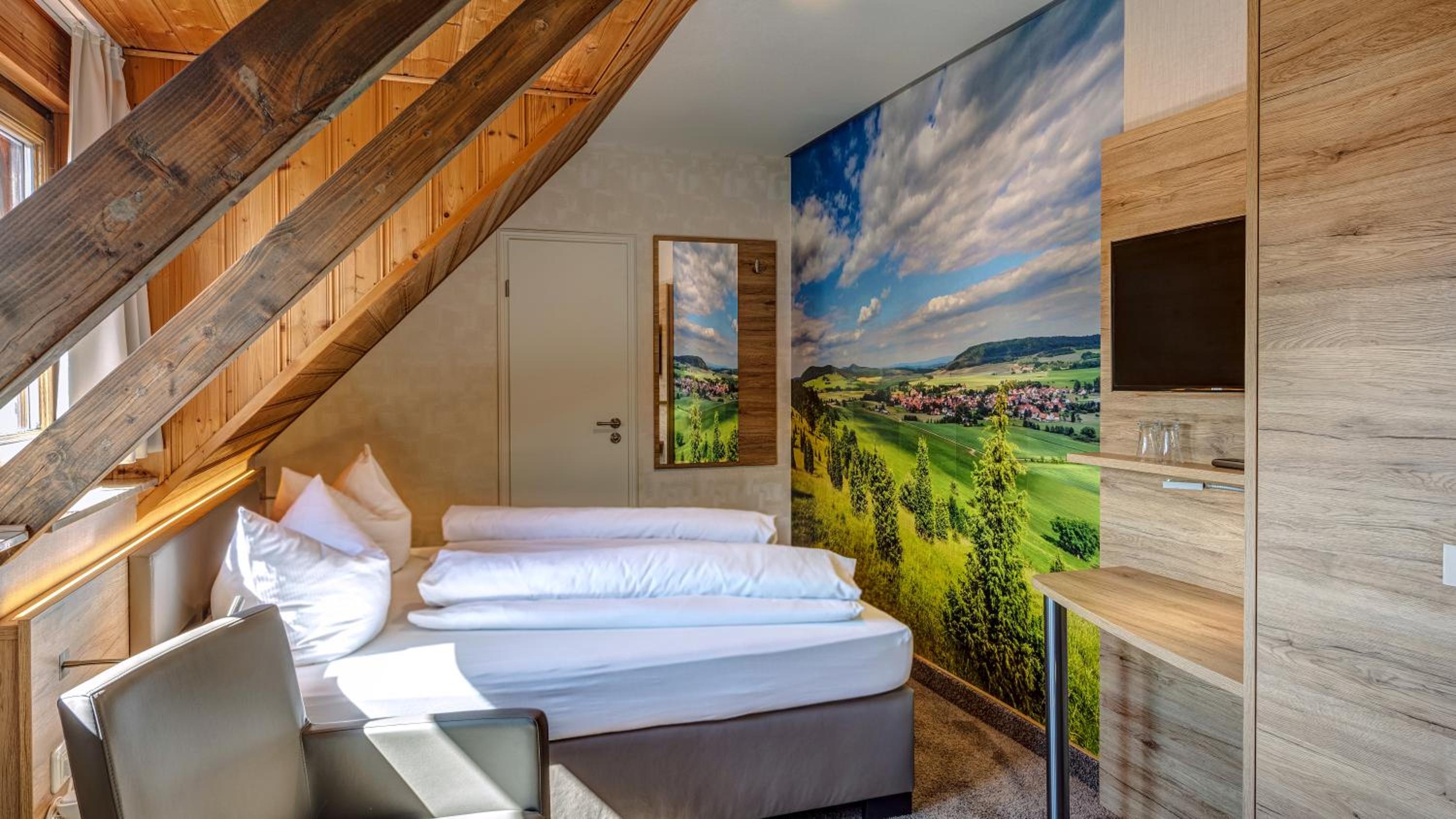 Double Room - Photo 5