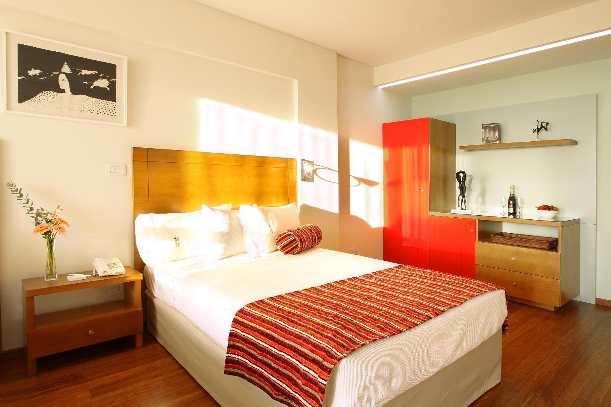 Premium King Room photo 1