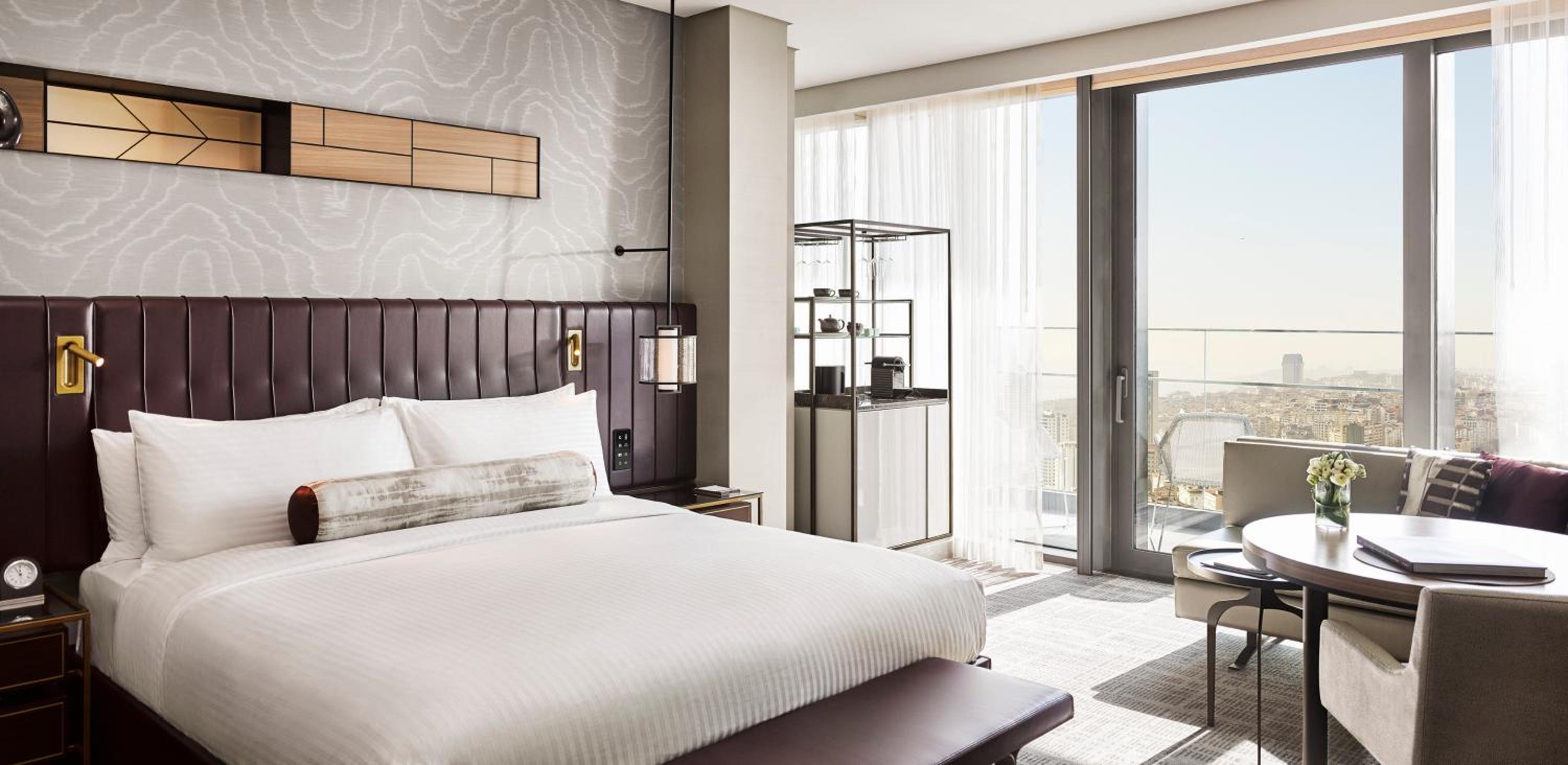Fairmont Room with Sea View and Balcony