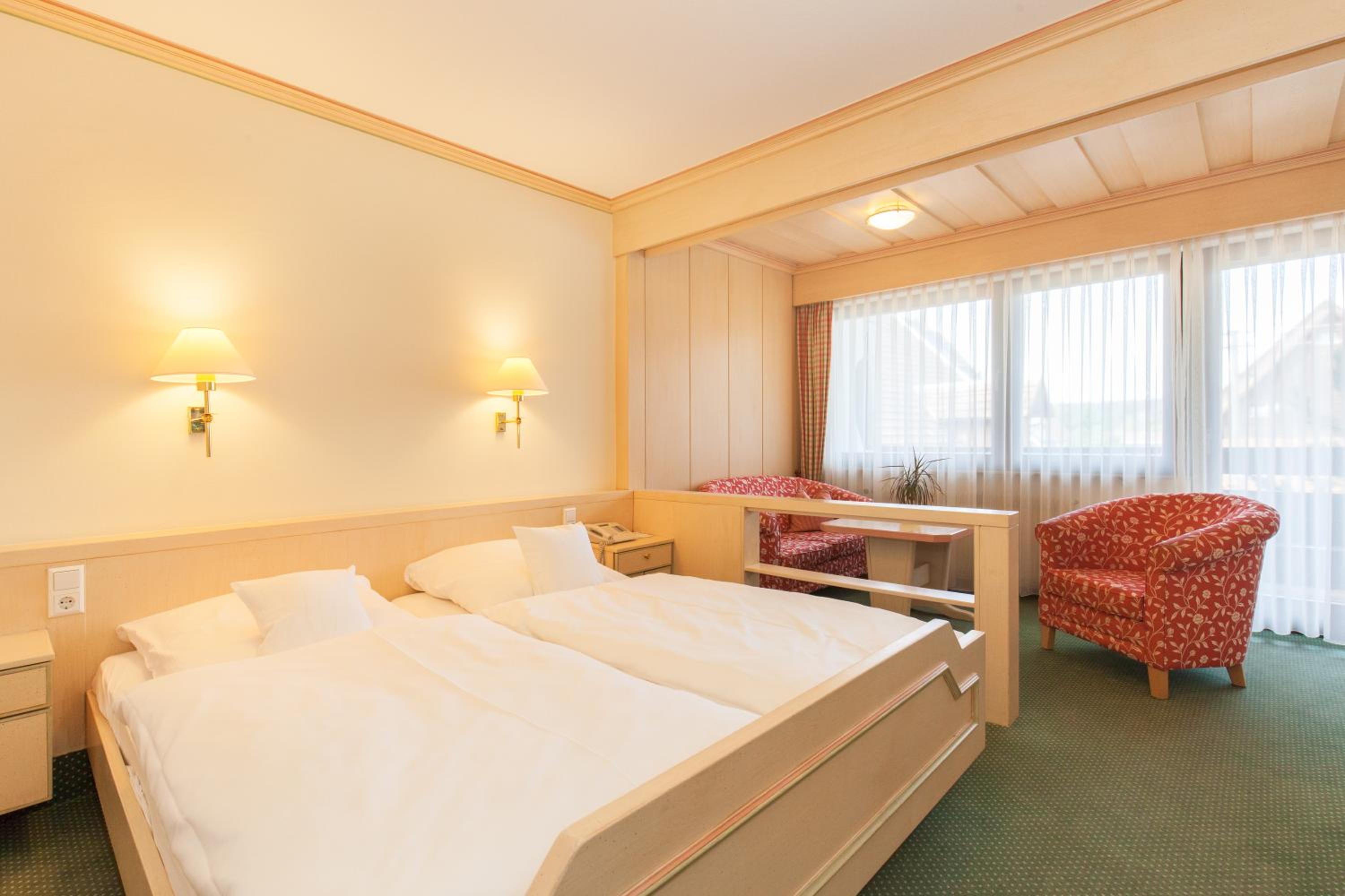 Superior Plus Room with Balcony - Photo 2
