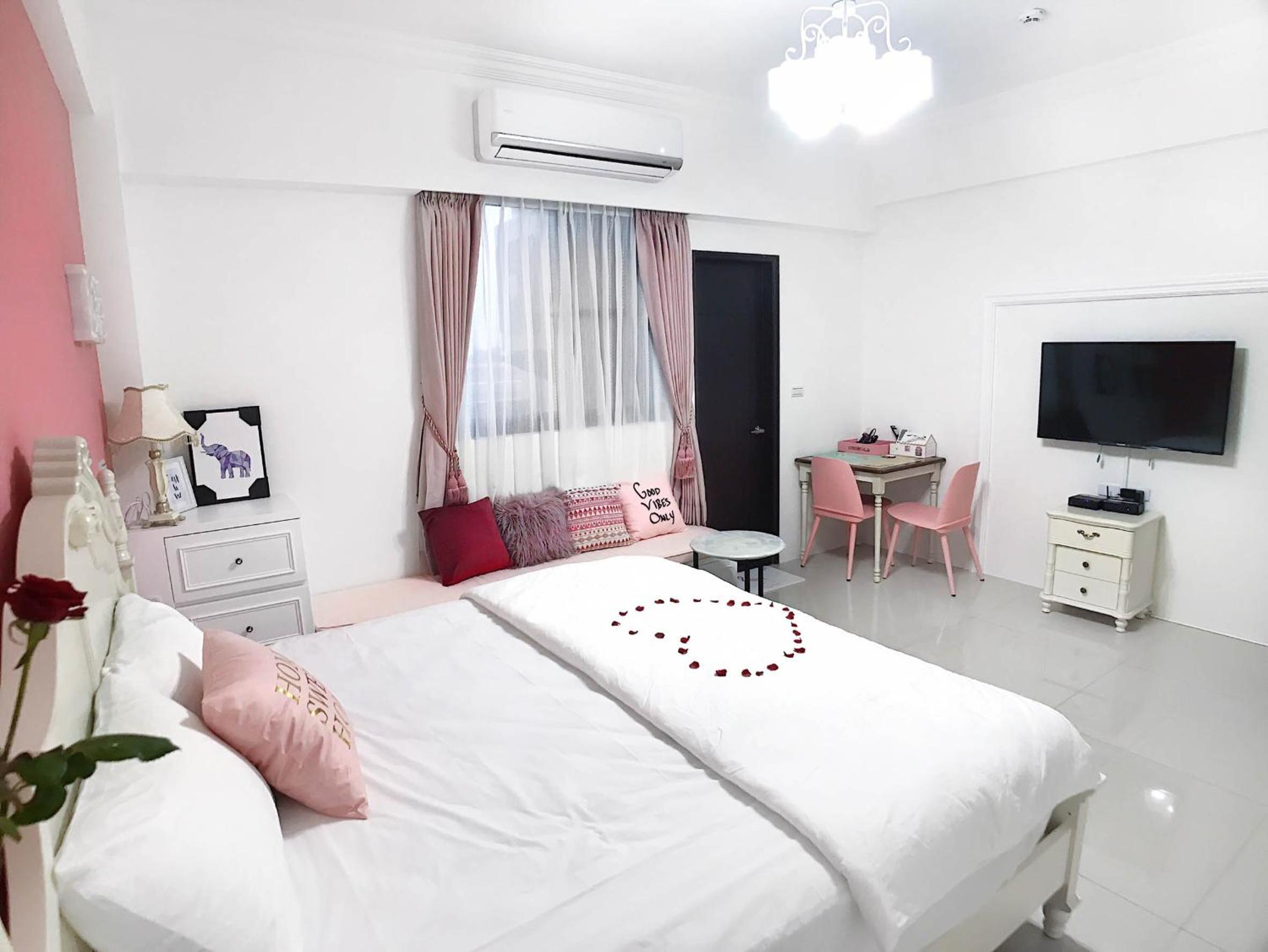 Double Room with Private Bathroom photo 3
