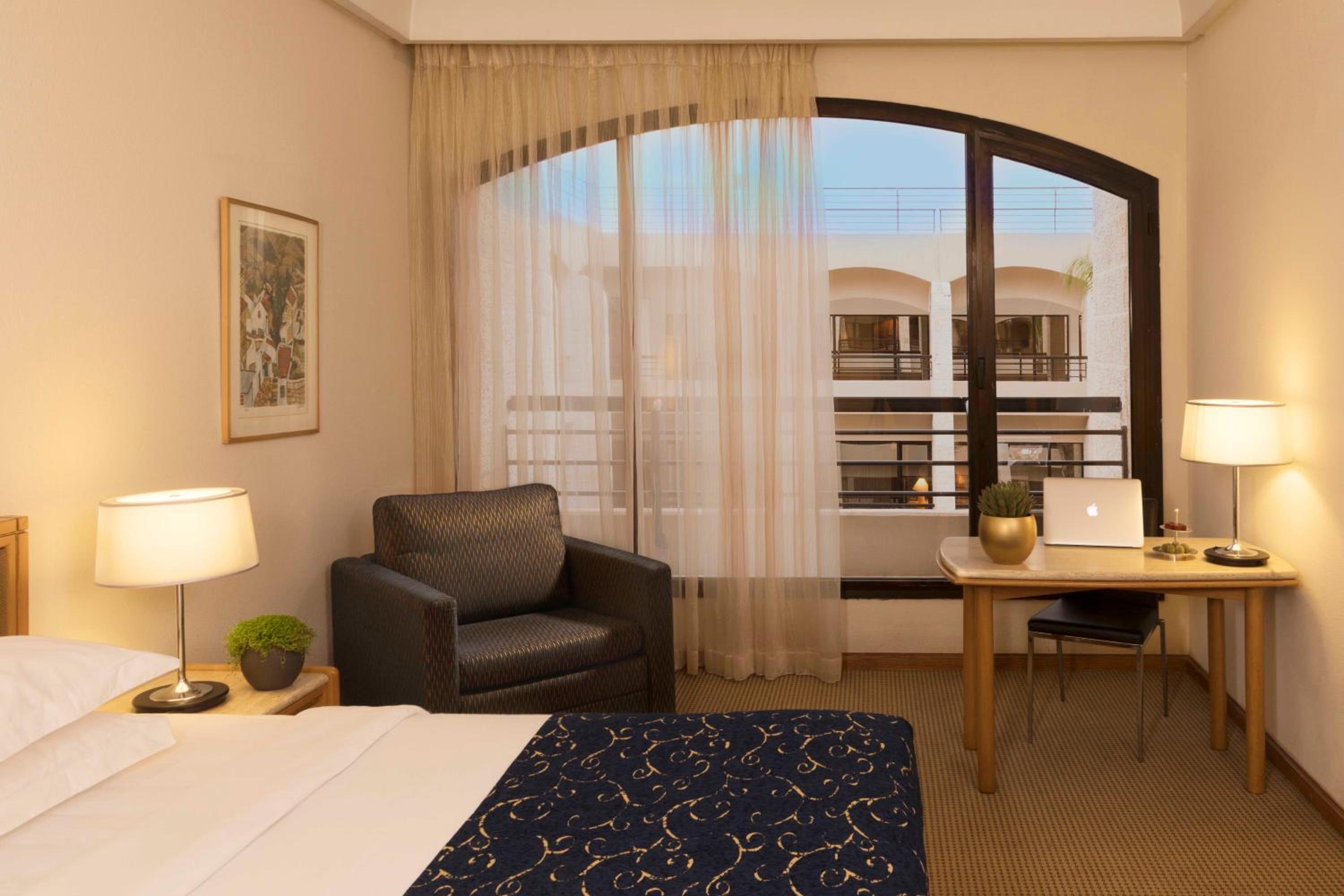 Standard Double or Twin Room - Photo 1