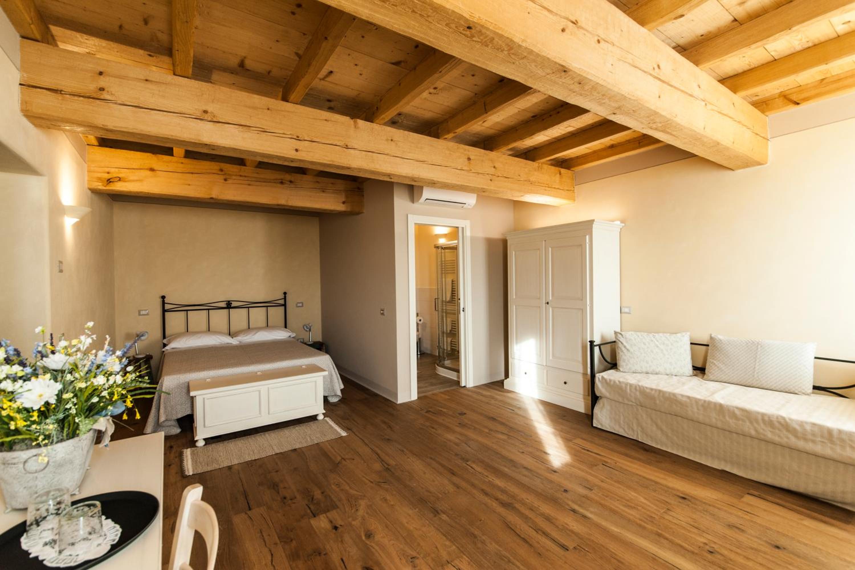Double Room - Photo 1