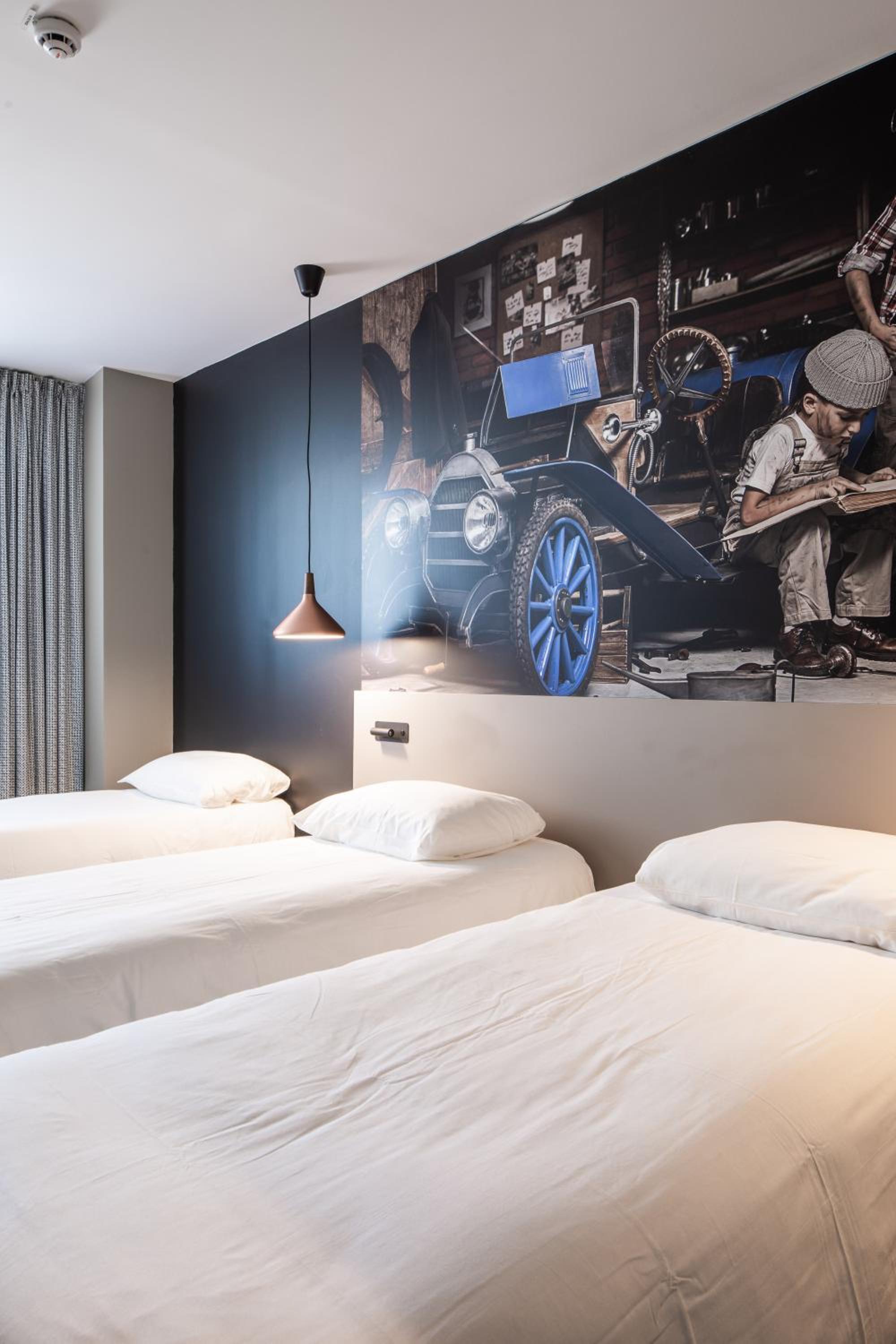 Standard Twin Room photo 2