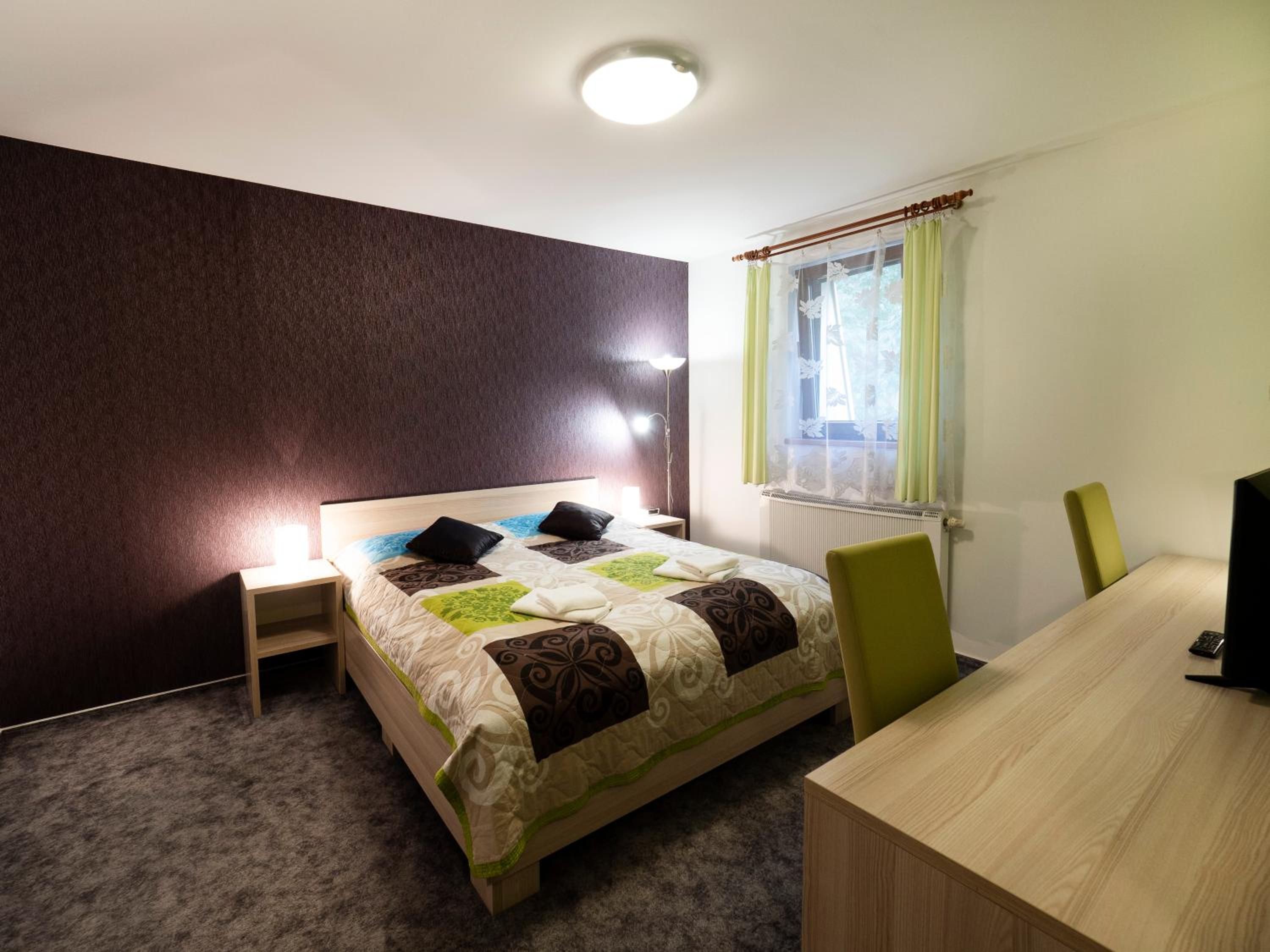 Double or Twin Room - Photo 1