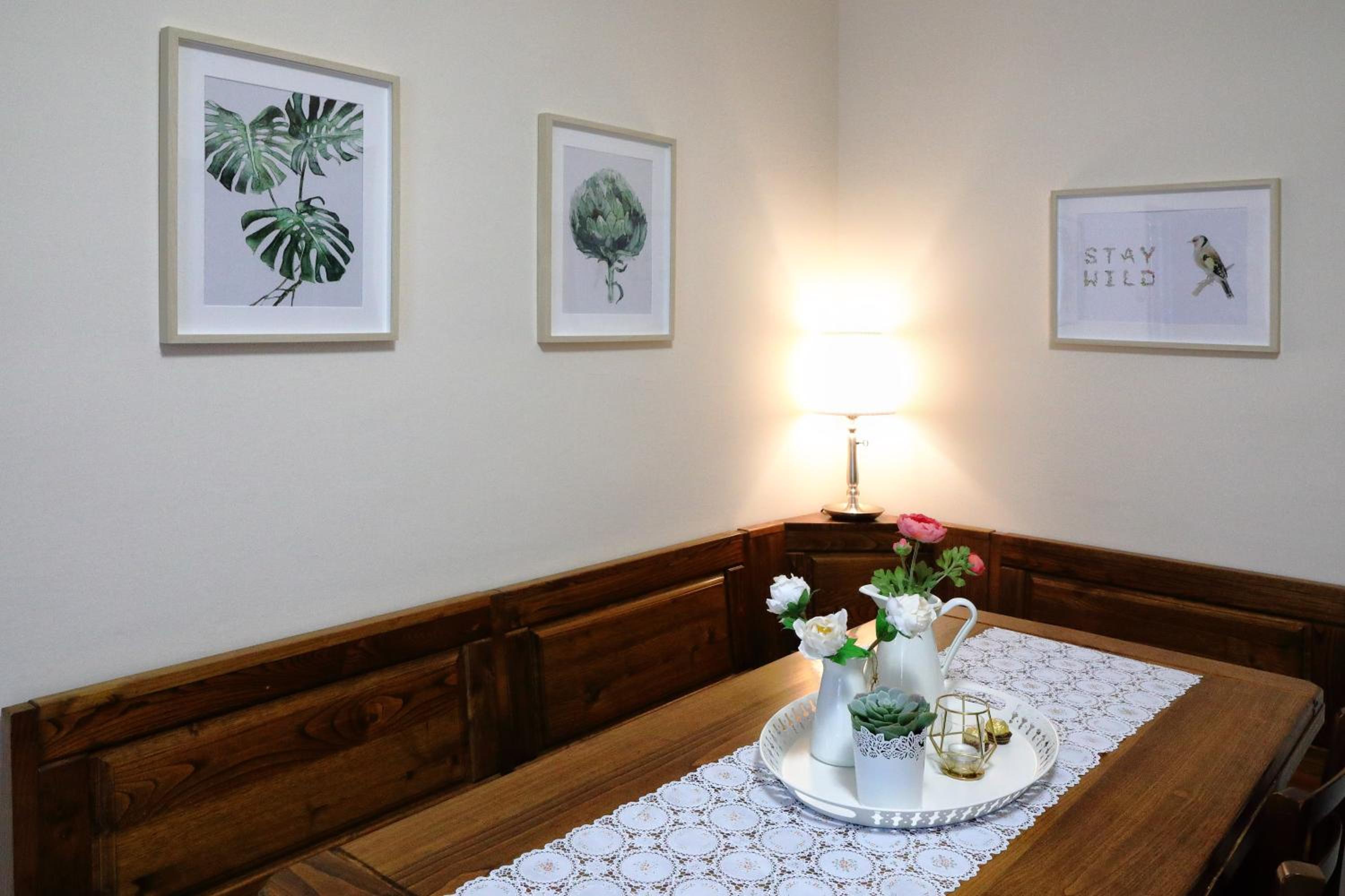 Three-Bedroom Apartment - Photo 6