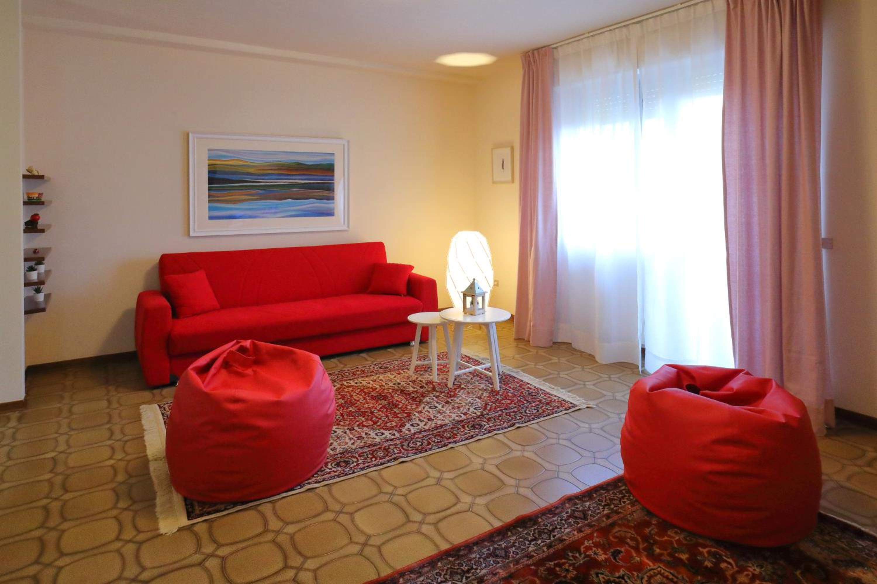 Three-Bedroom Apartment - Photo 27