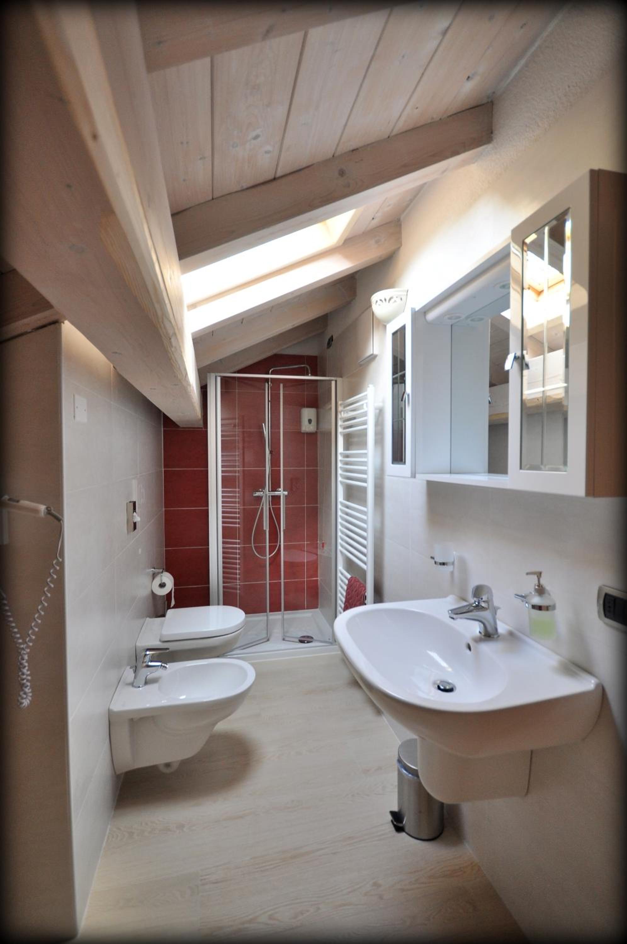 Two-Bedroom Suite photo 2