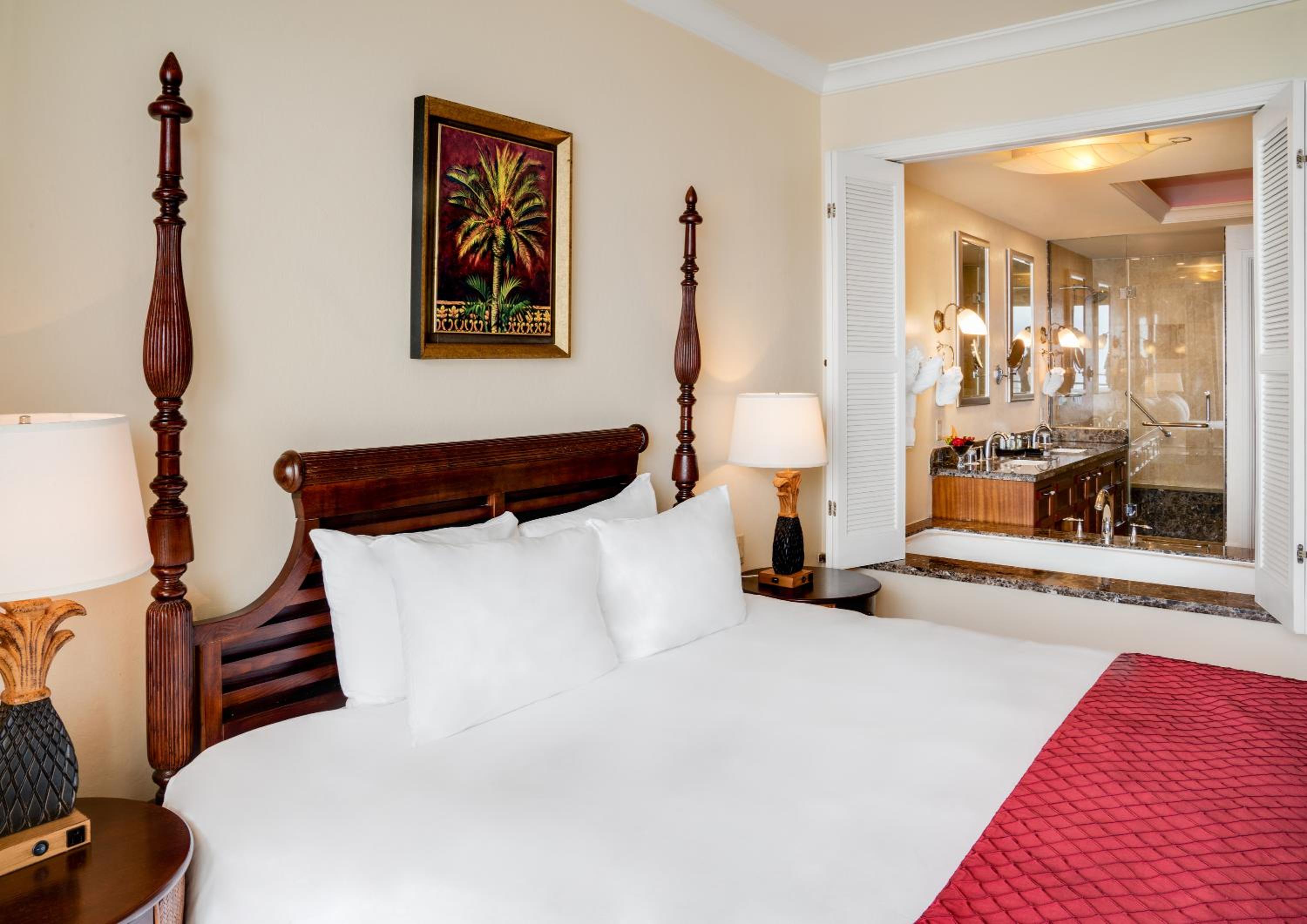 2 Bedroom Ocean Front Suite