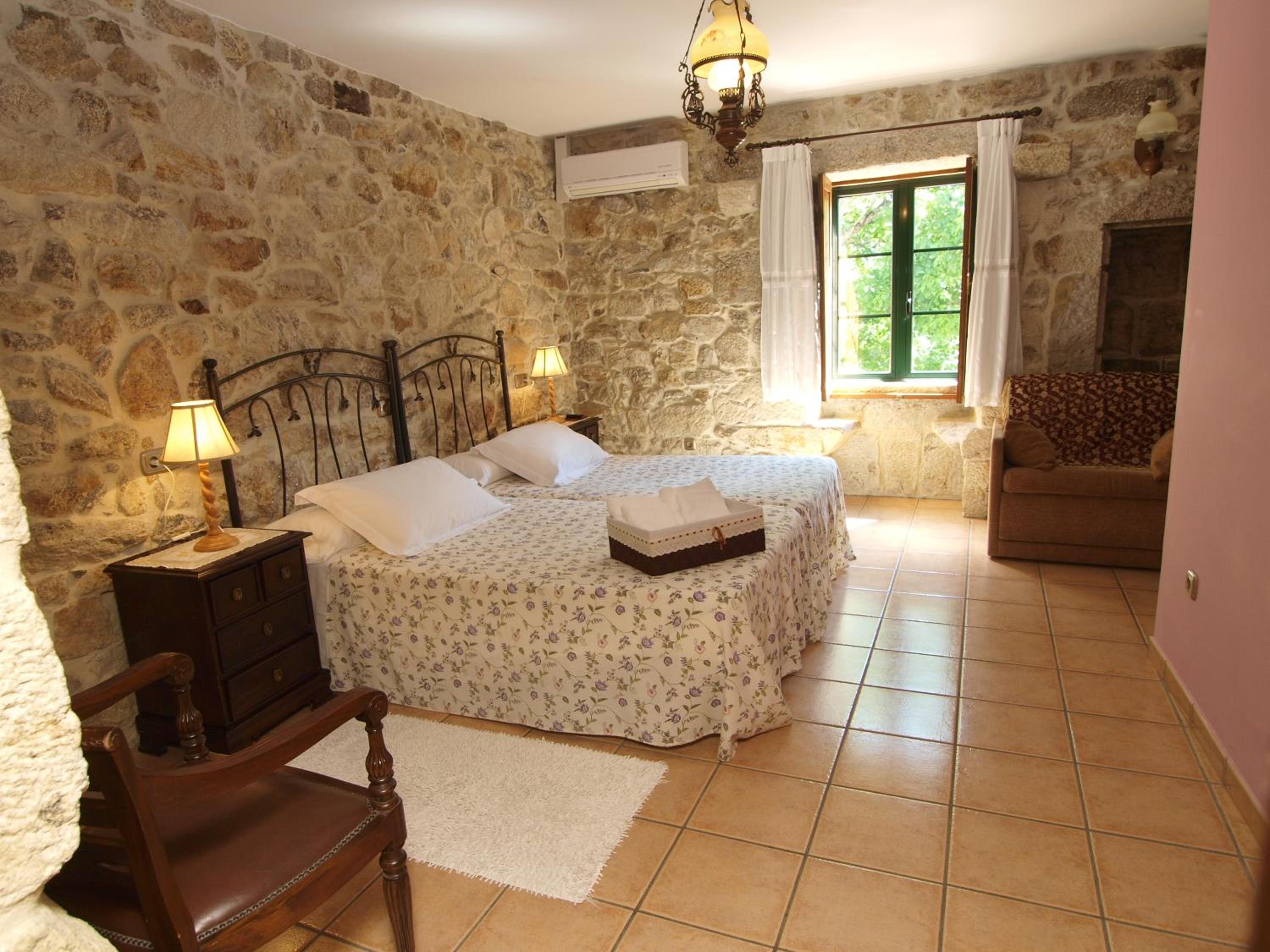 Habitación Doble o Twin (Posibilidad de cama extra con cargo adicional)