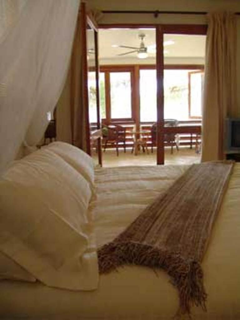 Two-Bedroom Bungalow with Lagoon View photo 1