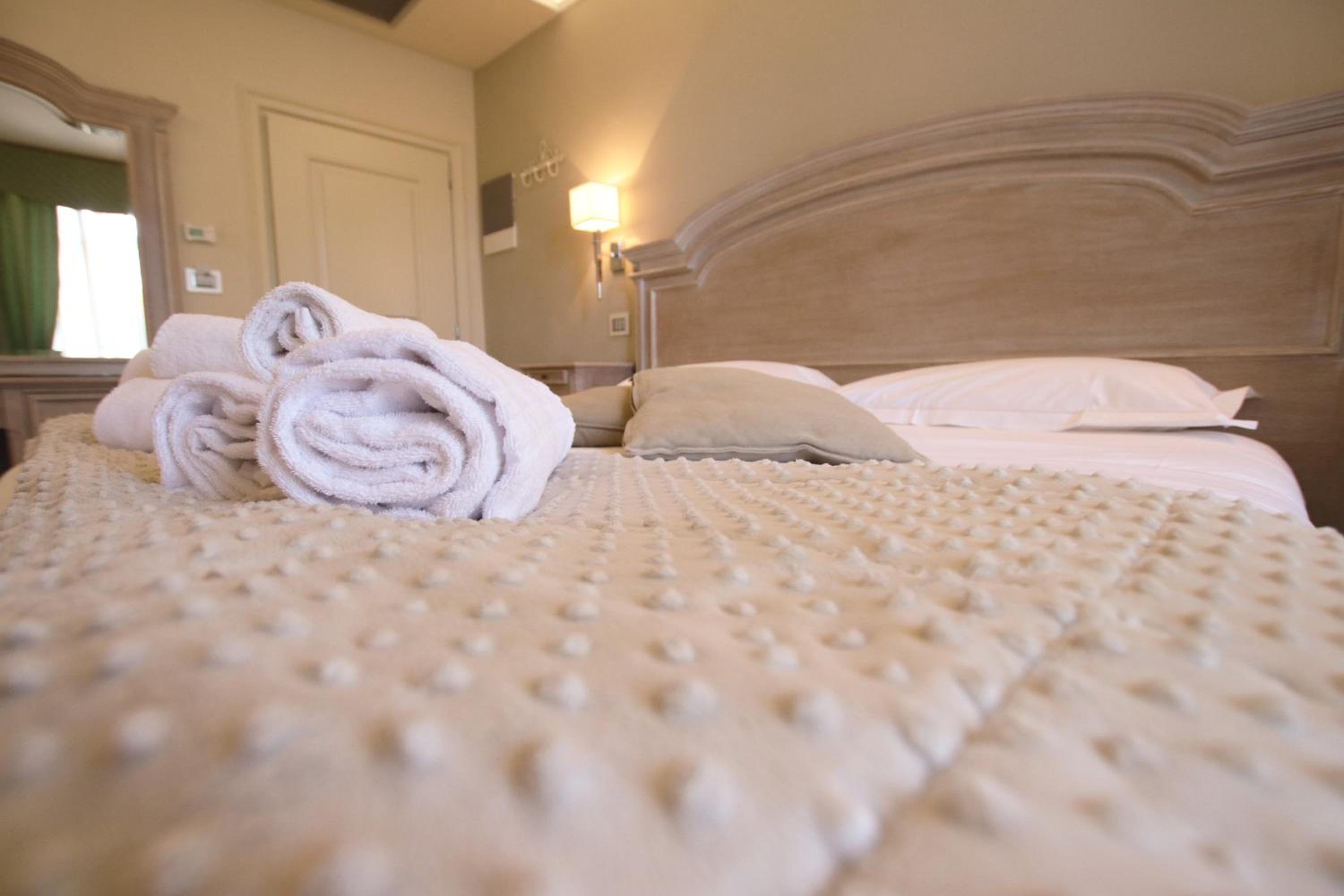 Double Room - Photo 24