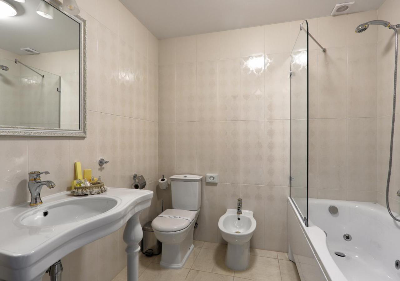 Suite with Terrace photo 3