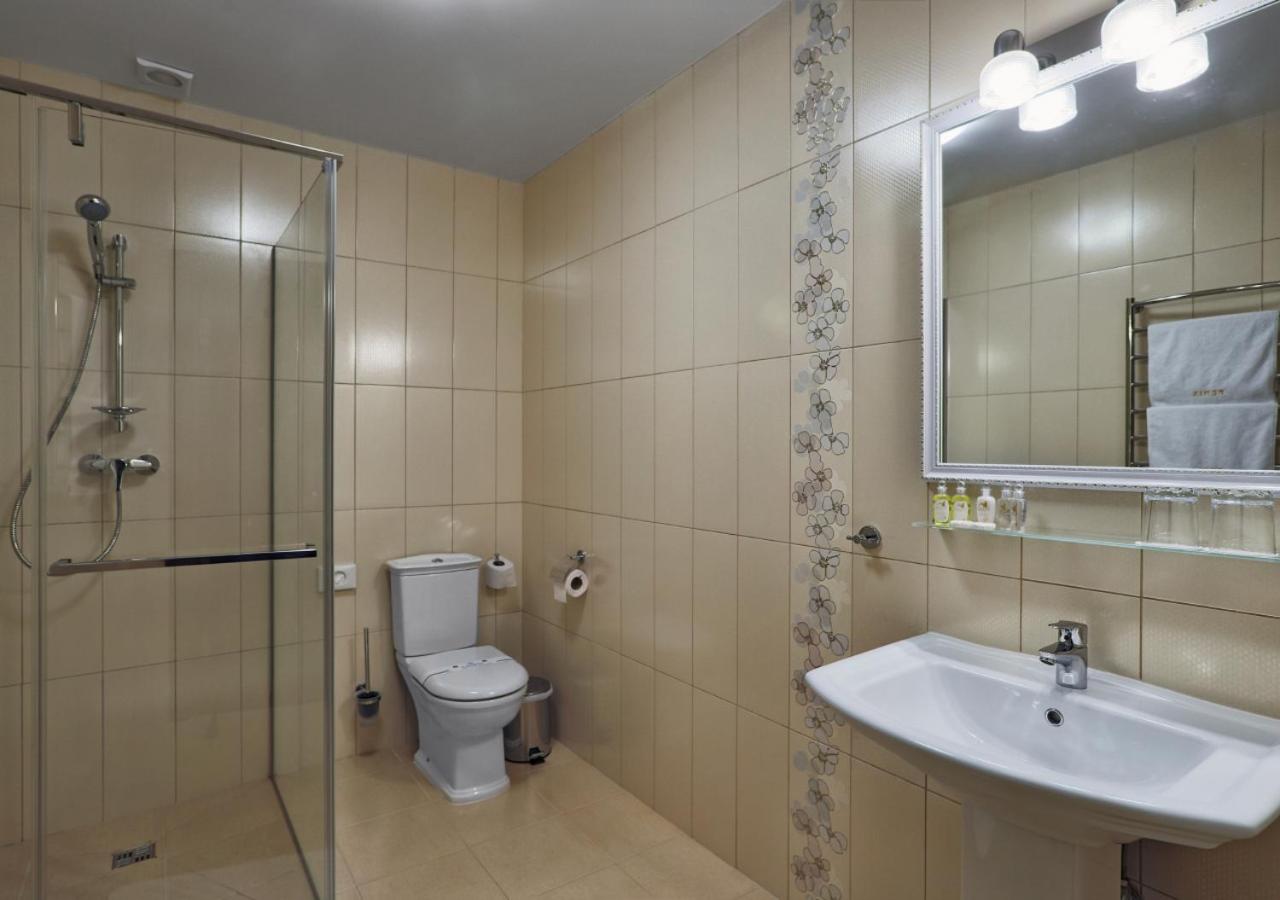 Small Single Room photo 3
