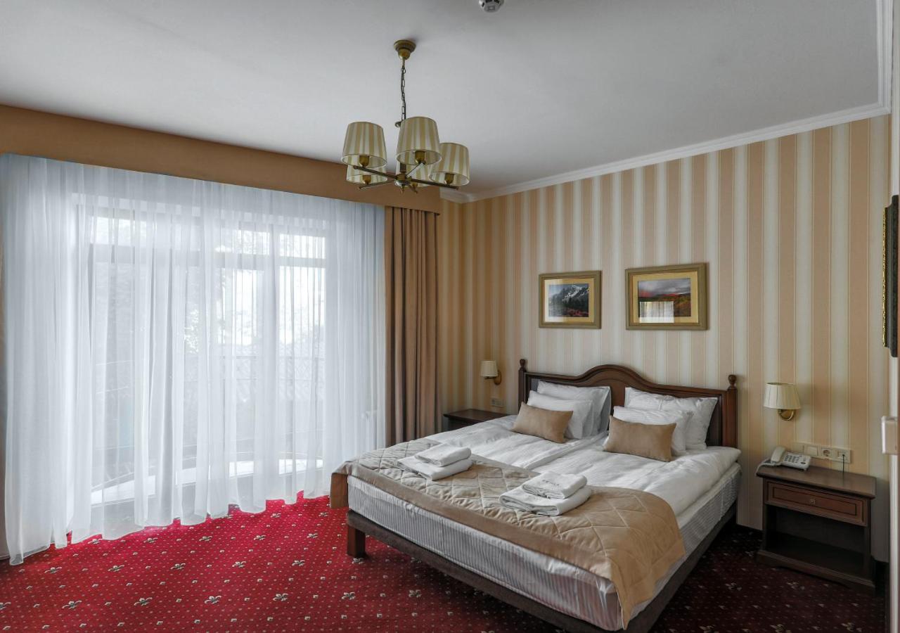 Deluxe Queen Room photo 2