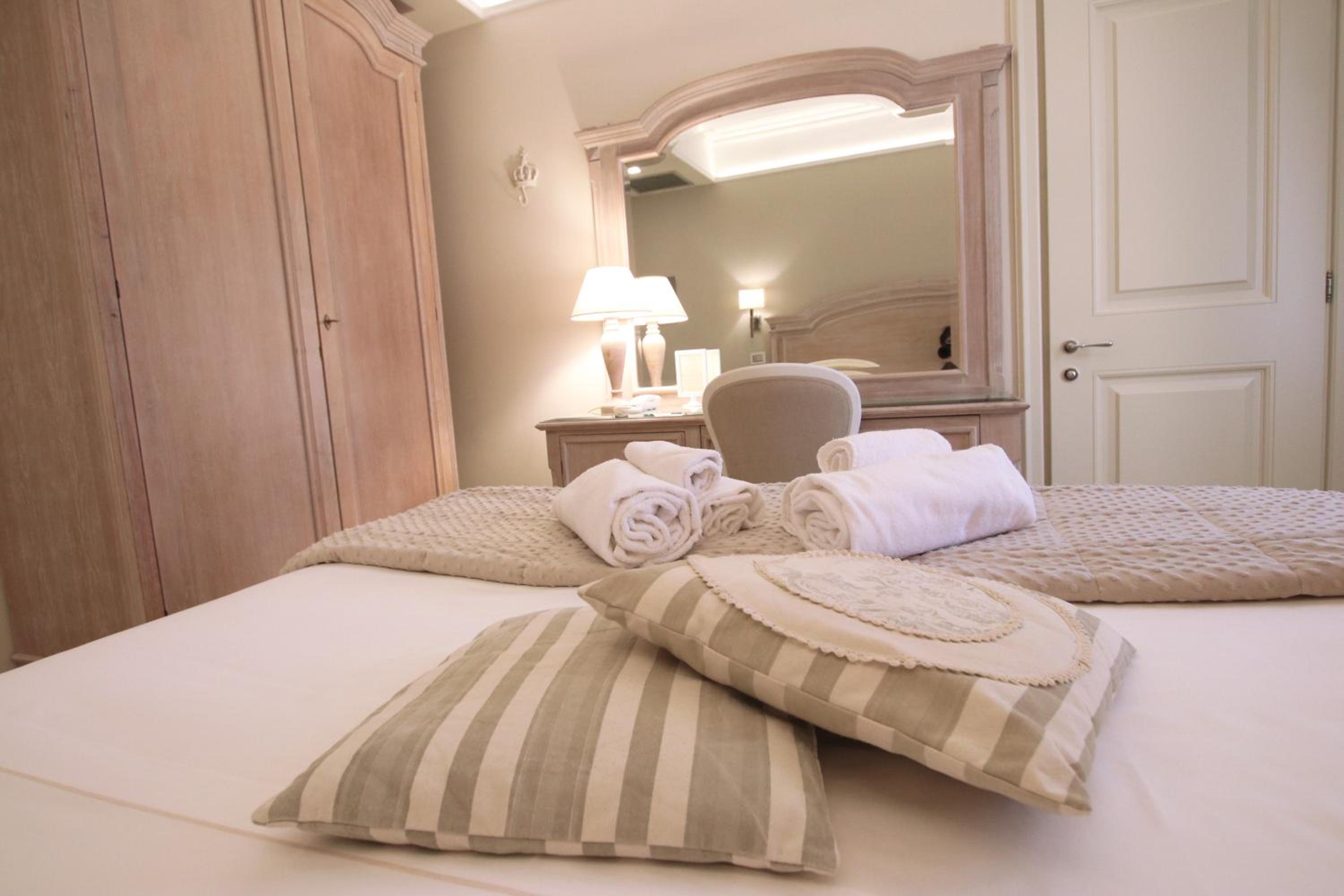 Double Room - Photo 27