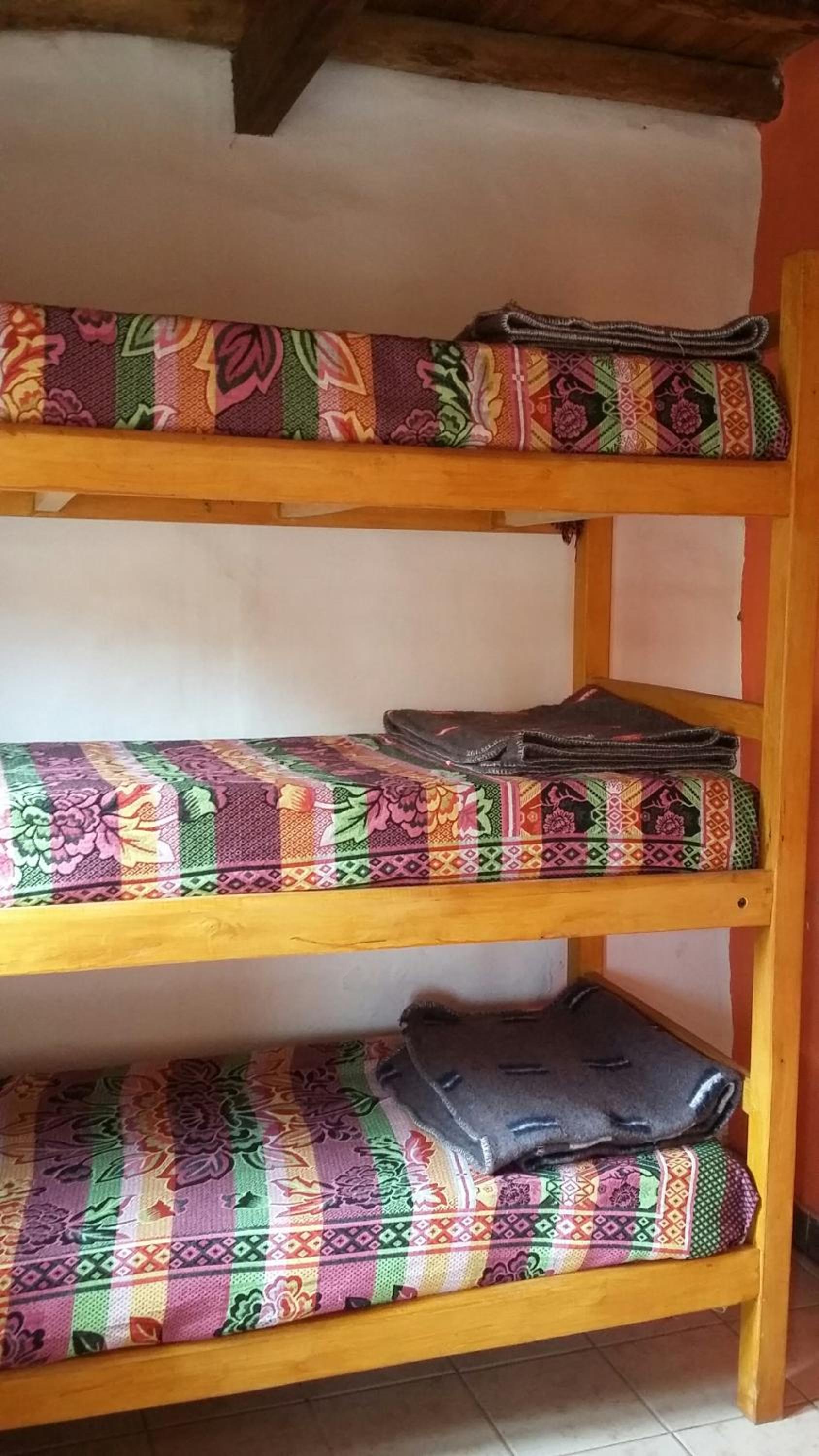 Bed in 6-Bed Mixed Dormitory Room photo 1