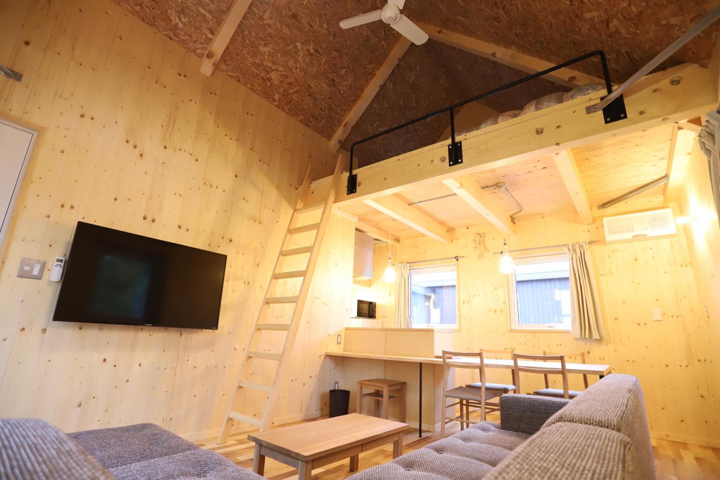 Chalet - Photo 2