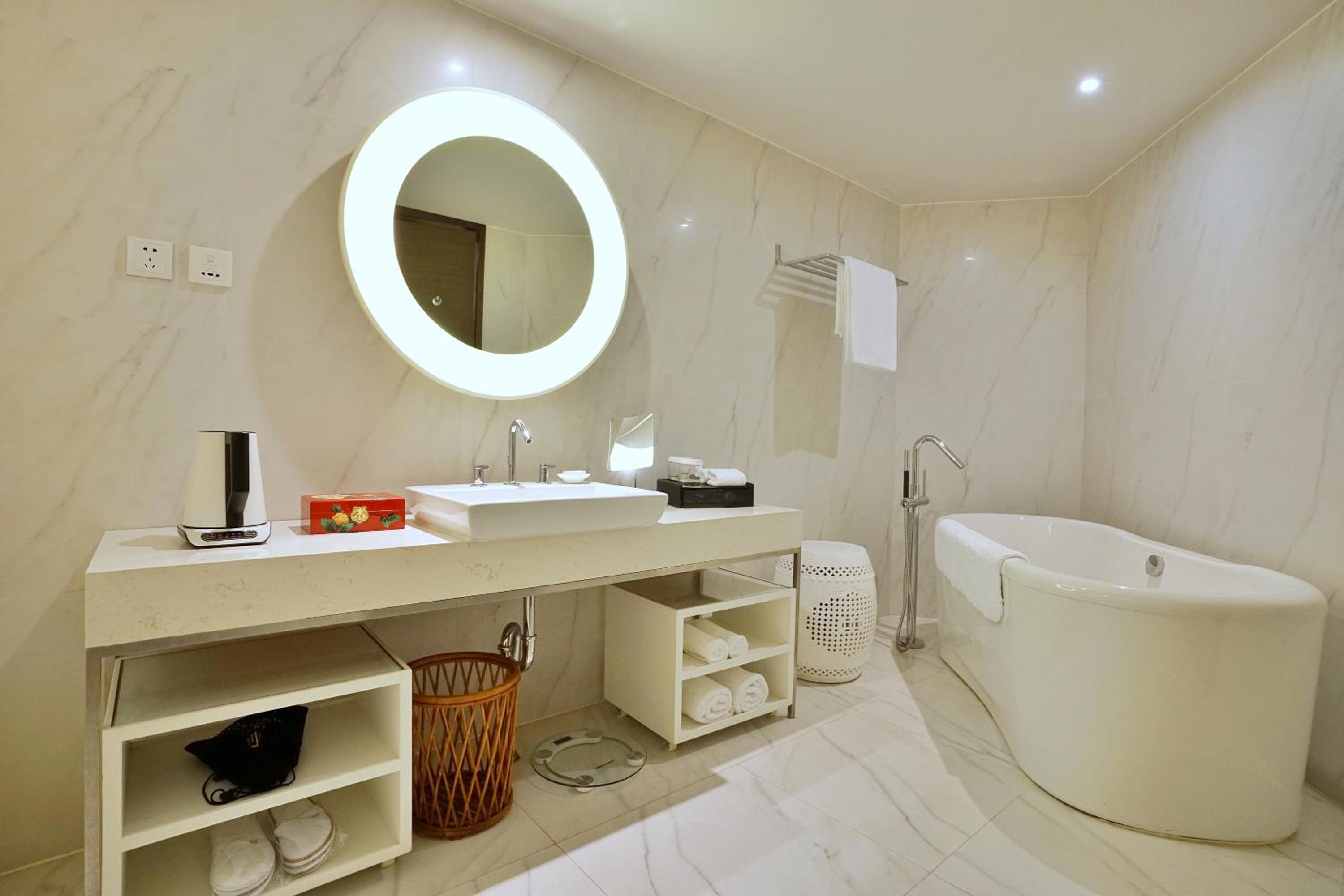 Ultra Sassy Double Suite photo 3